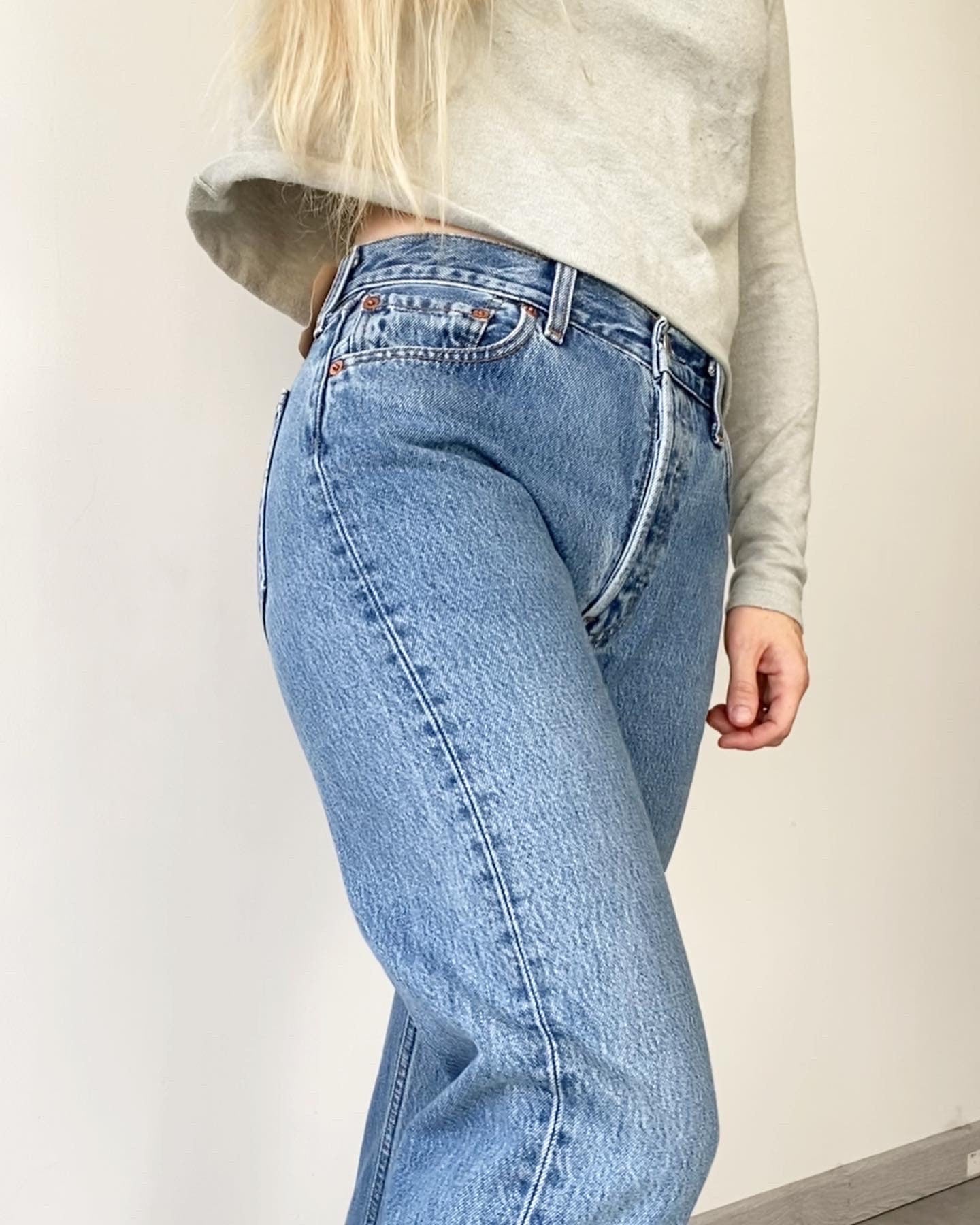 Levis 501 jeans w28 L32 blue denim blue Levi’s vintage 501