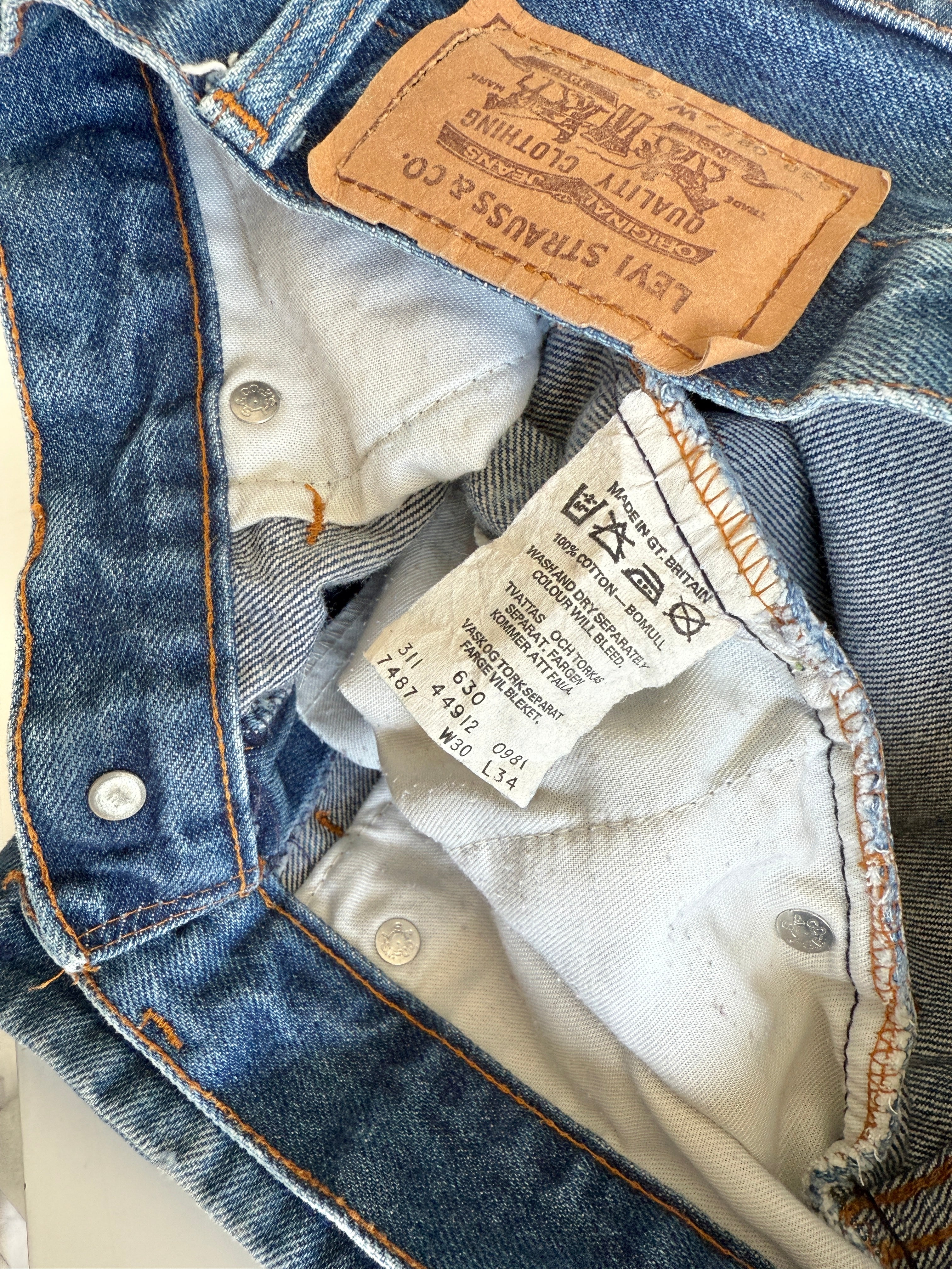 W26 L30 vintage Levis 630 26” measured light faded blue 80s Levi’s 630’s