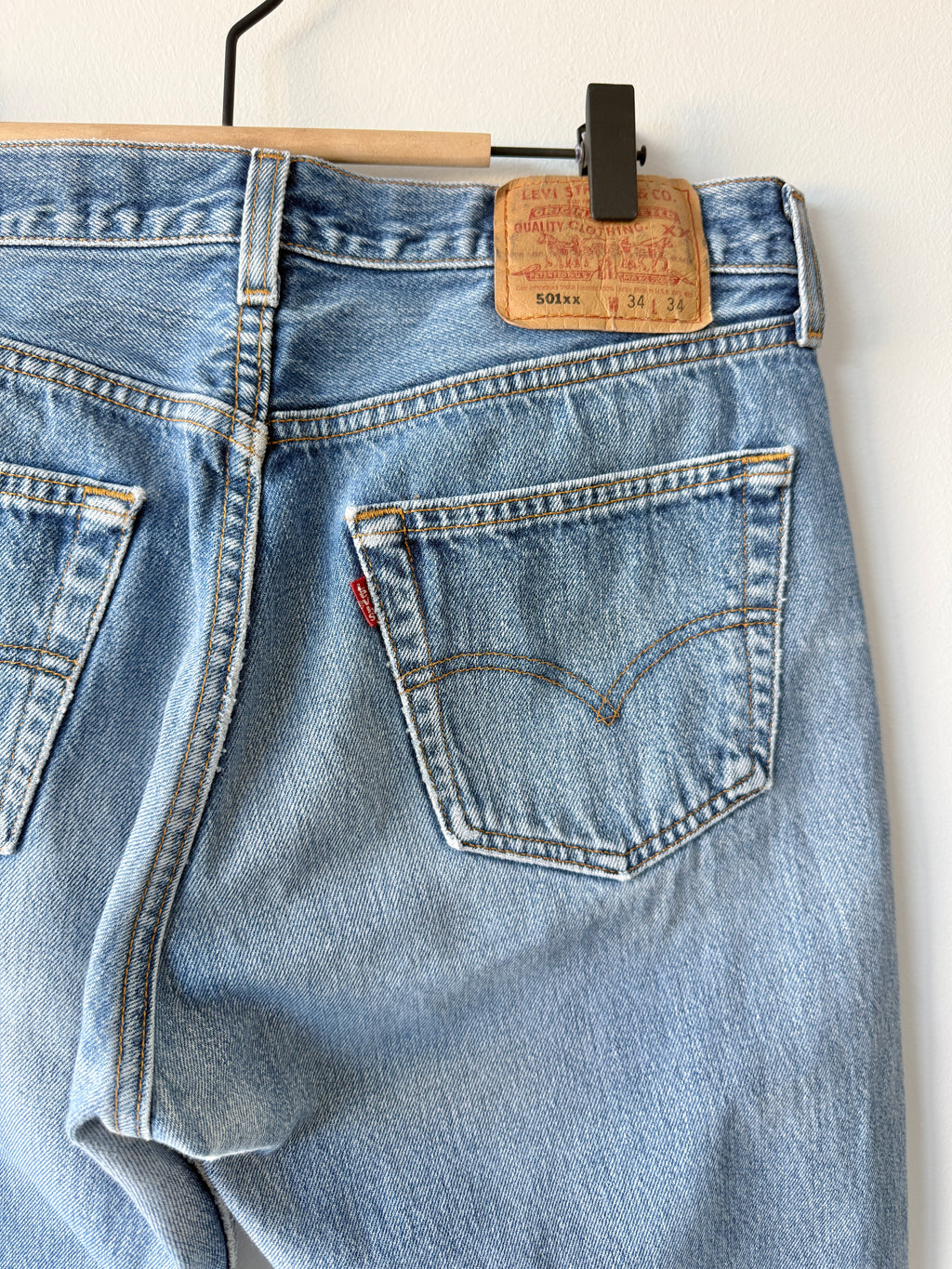 W31 L30 vintage Levis 501xx 31” measured fade whiskers USA 501s 90s