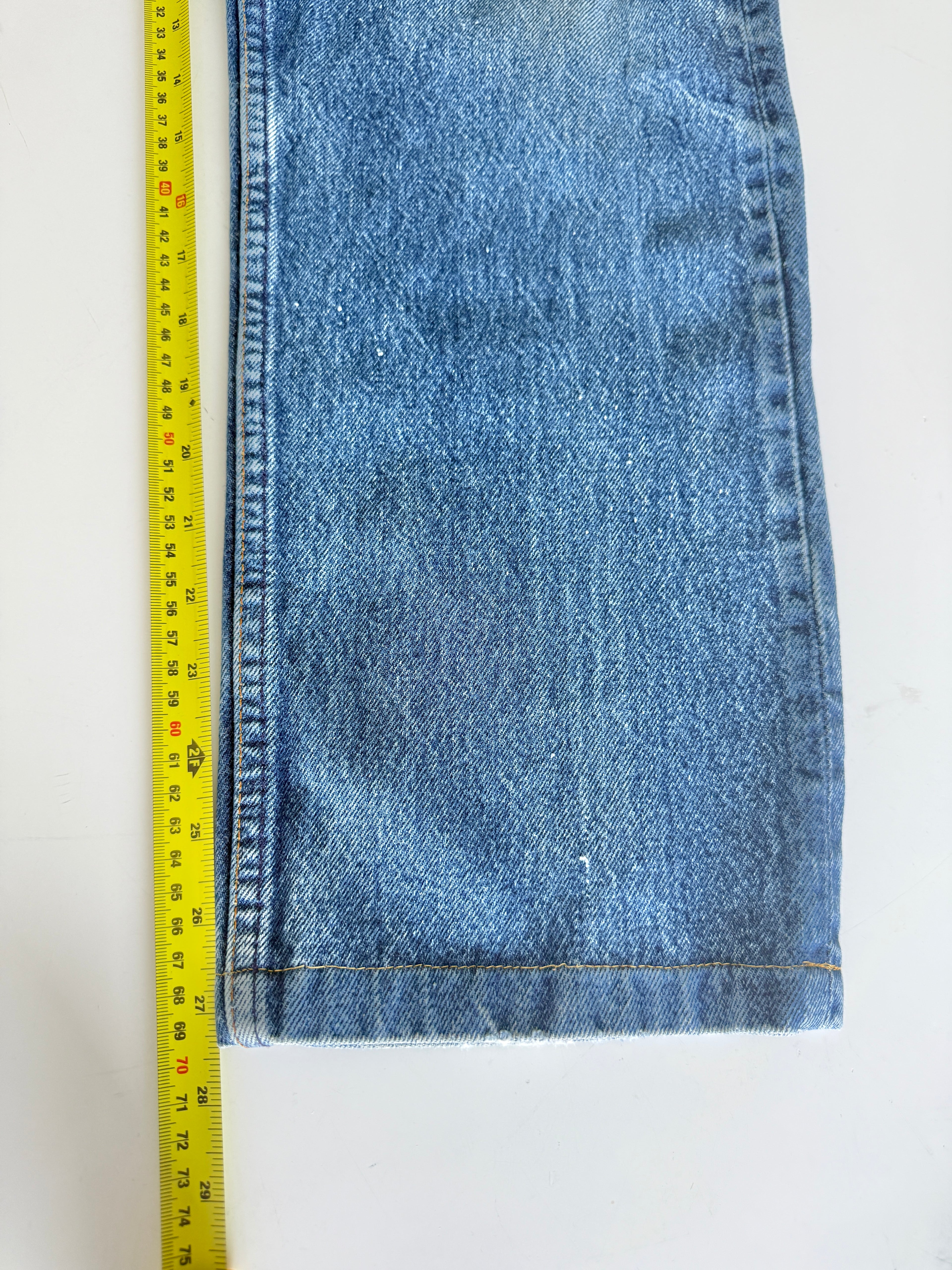 W30 L27 vintage Levis 501 29-30” measured dark raw blue faded made in USA 80s