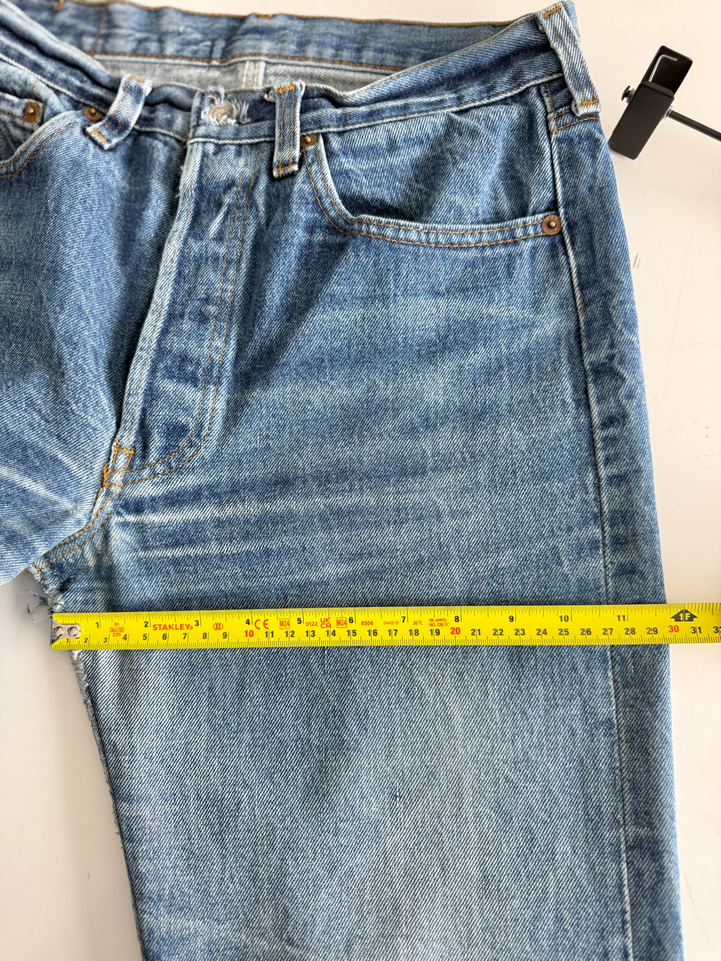 W30 L30 vintage Levis 501 29/30” measured dark faded blue 80sUSA Levi’s 501s