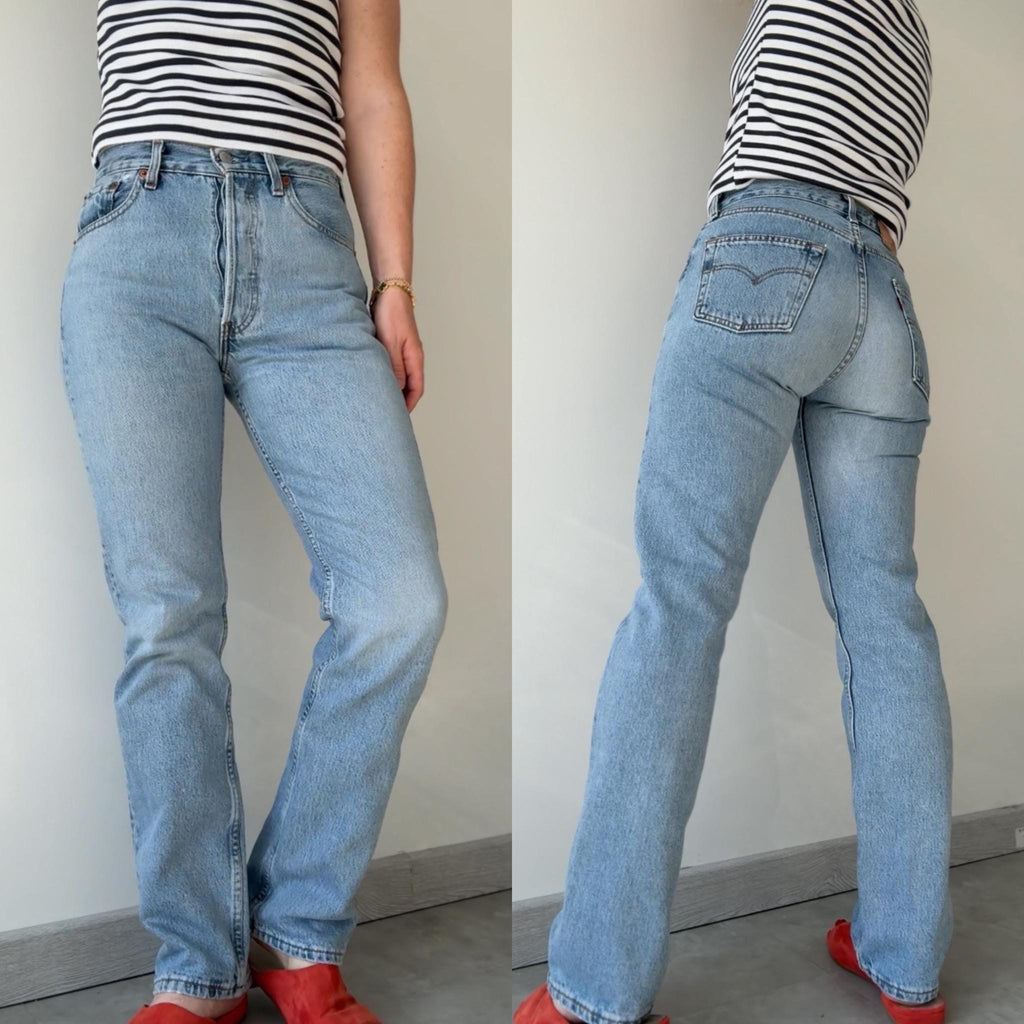 W27 L29 Levis 501 vintage 26-27” measured waist light faded blue 501s made in France 90s