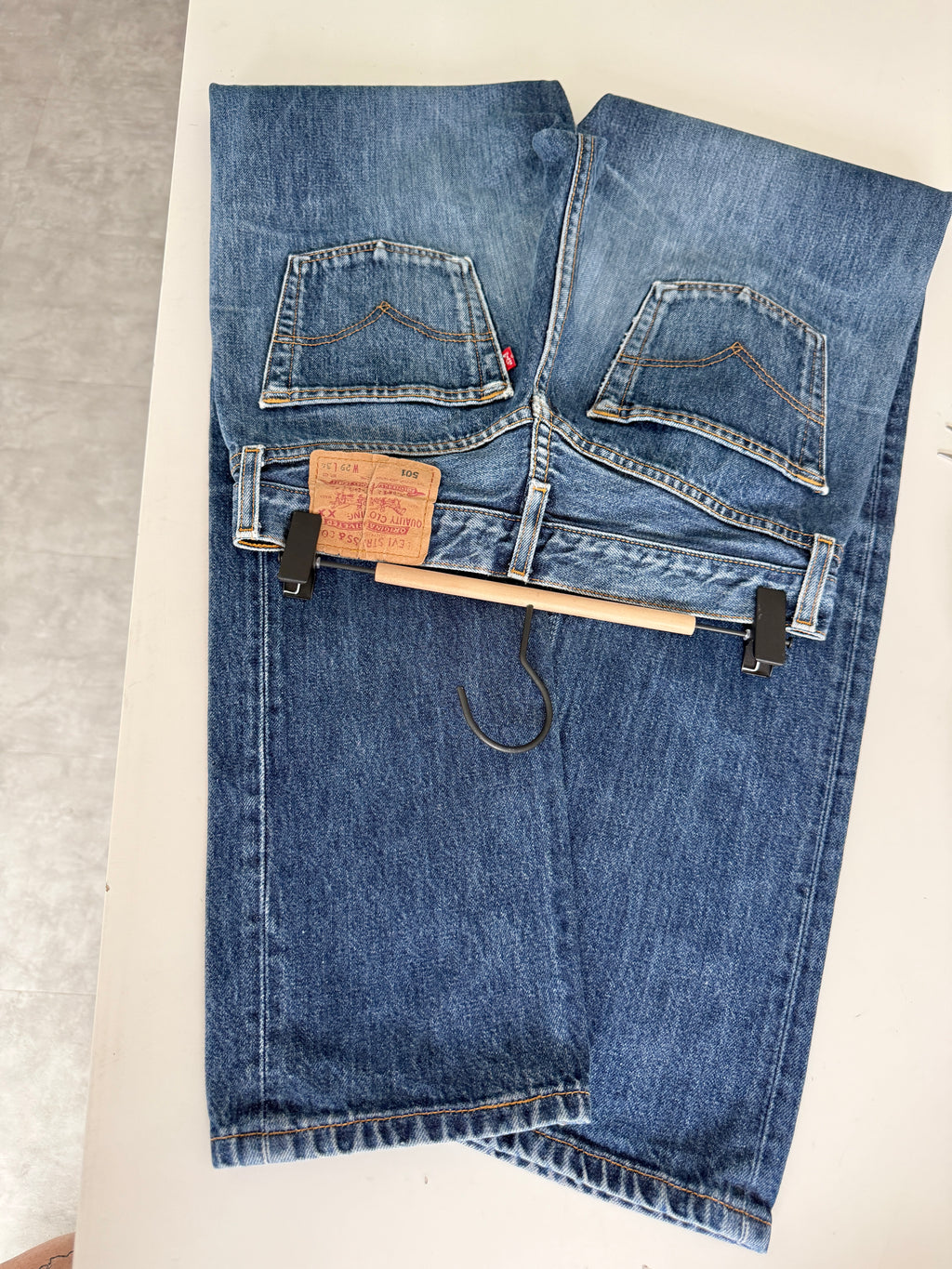 W27 L32 vintage Levis 501s 26/27” measured indigo blue faded  90s 501s