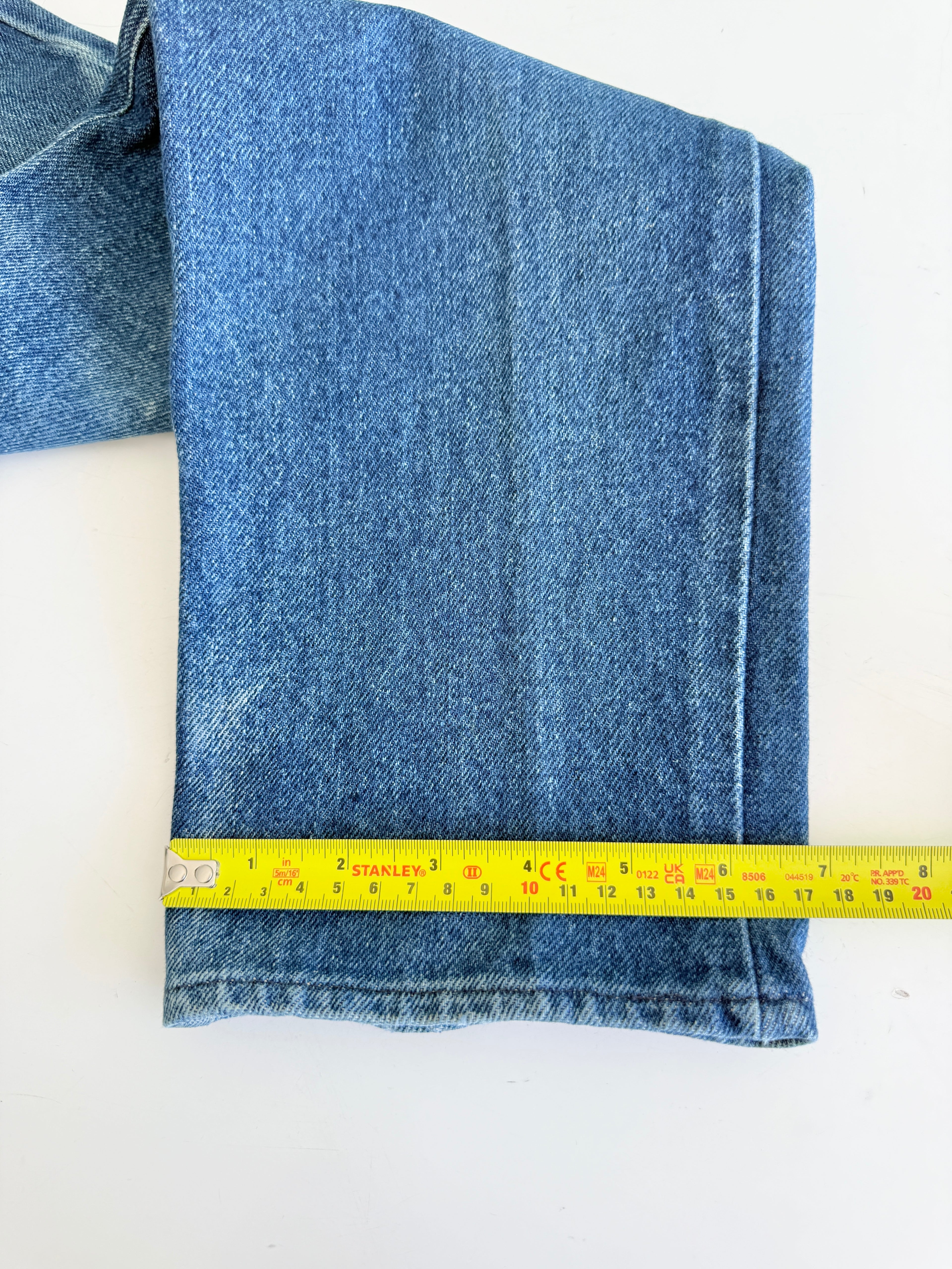 W29 L29 vintage Levis 631 28-29” measured dark faded blue denim orange tab 80/90s Levi’s 631s
