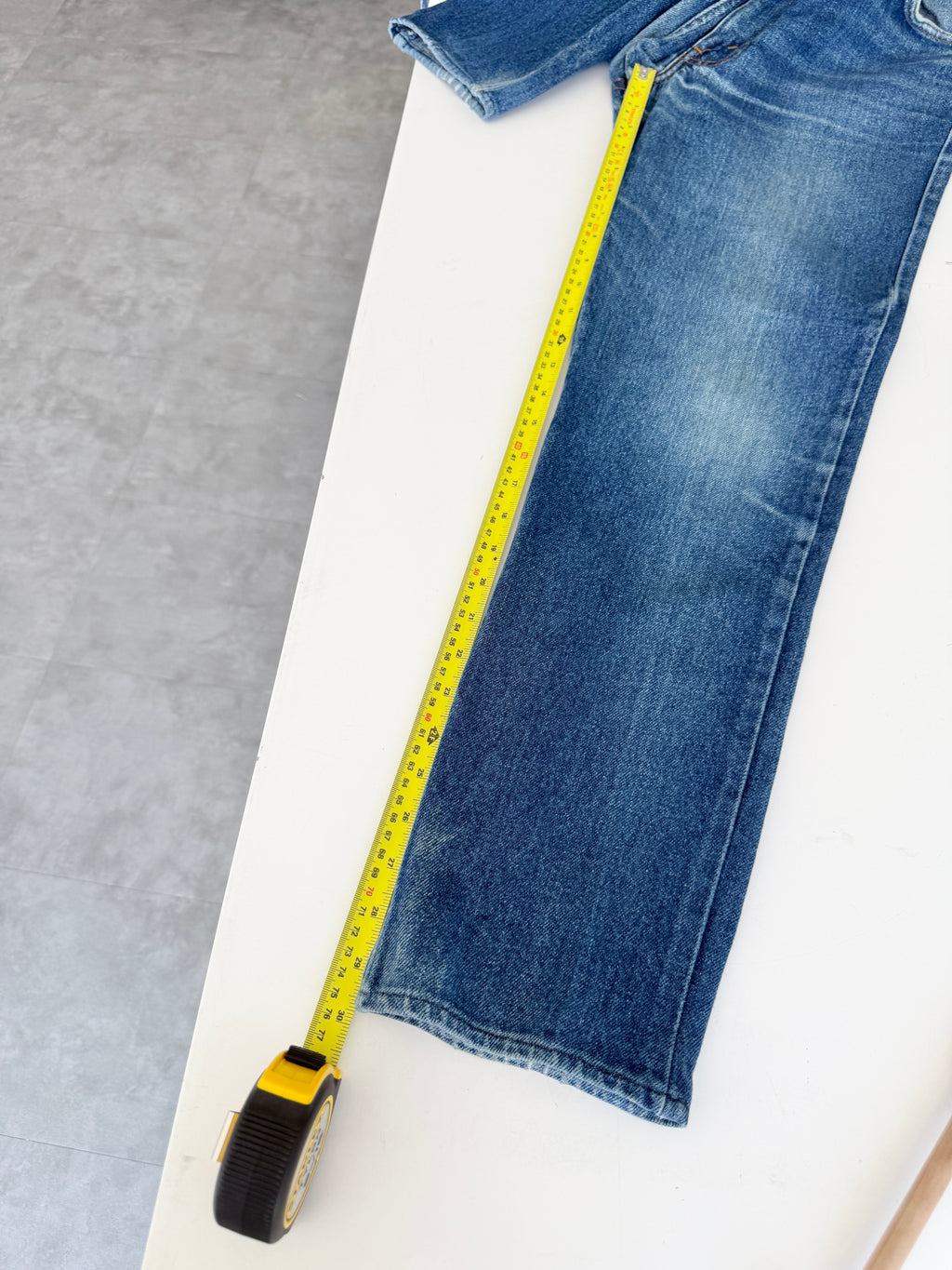 W29 L29 vintage Levis 631 28-29” measured dark faded blue denim orange tab 80/90s Levi’s 631s