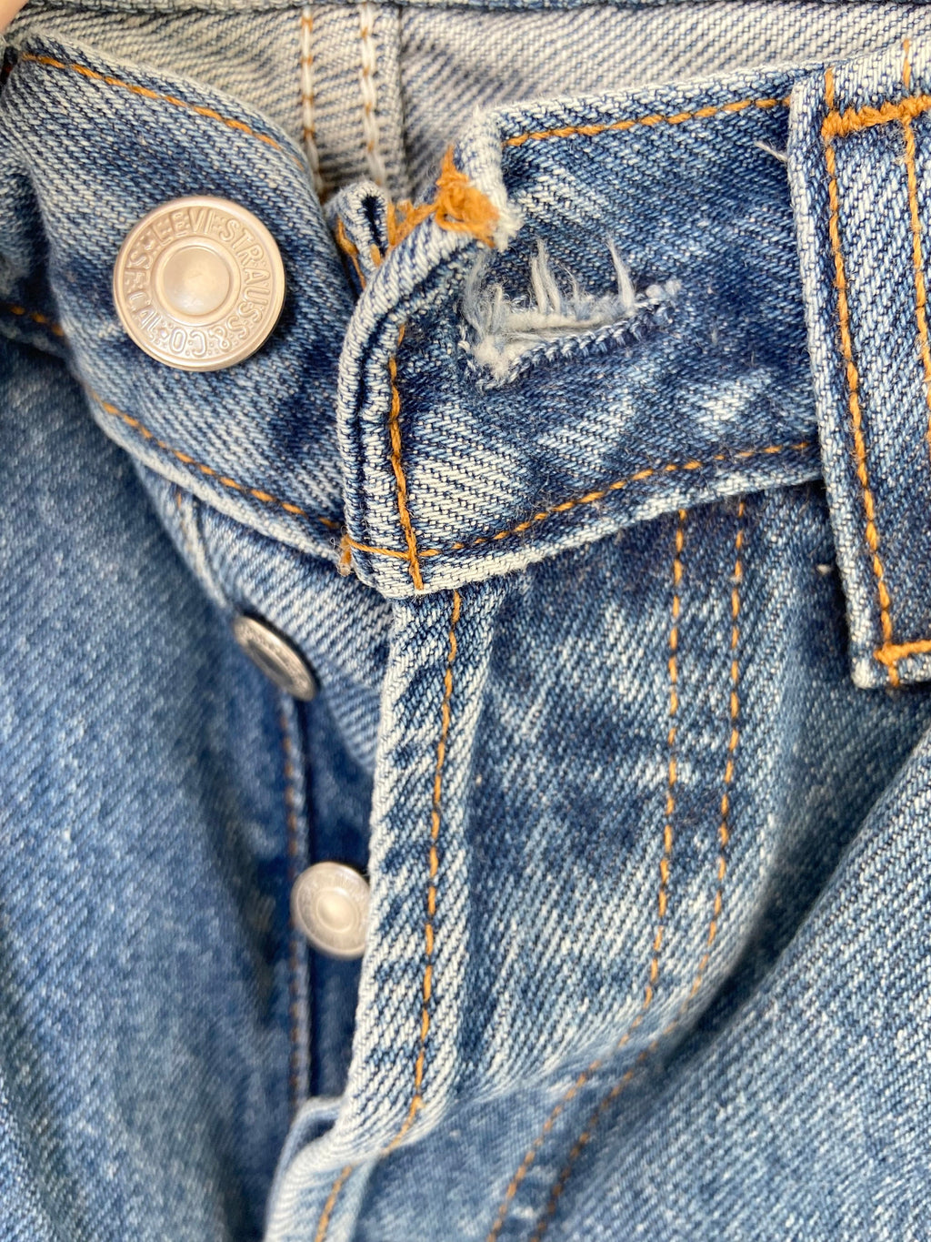 Levis 501 jeans w27 L32 raw blue vintage 501 Levis vintage