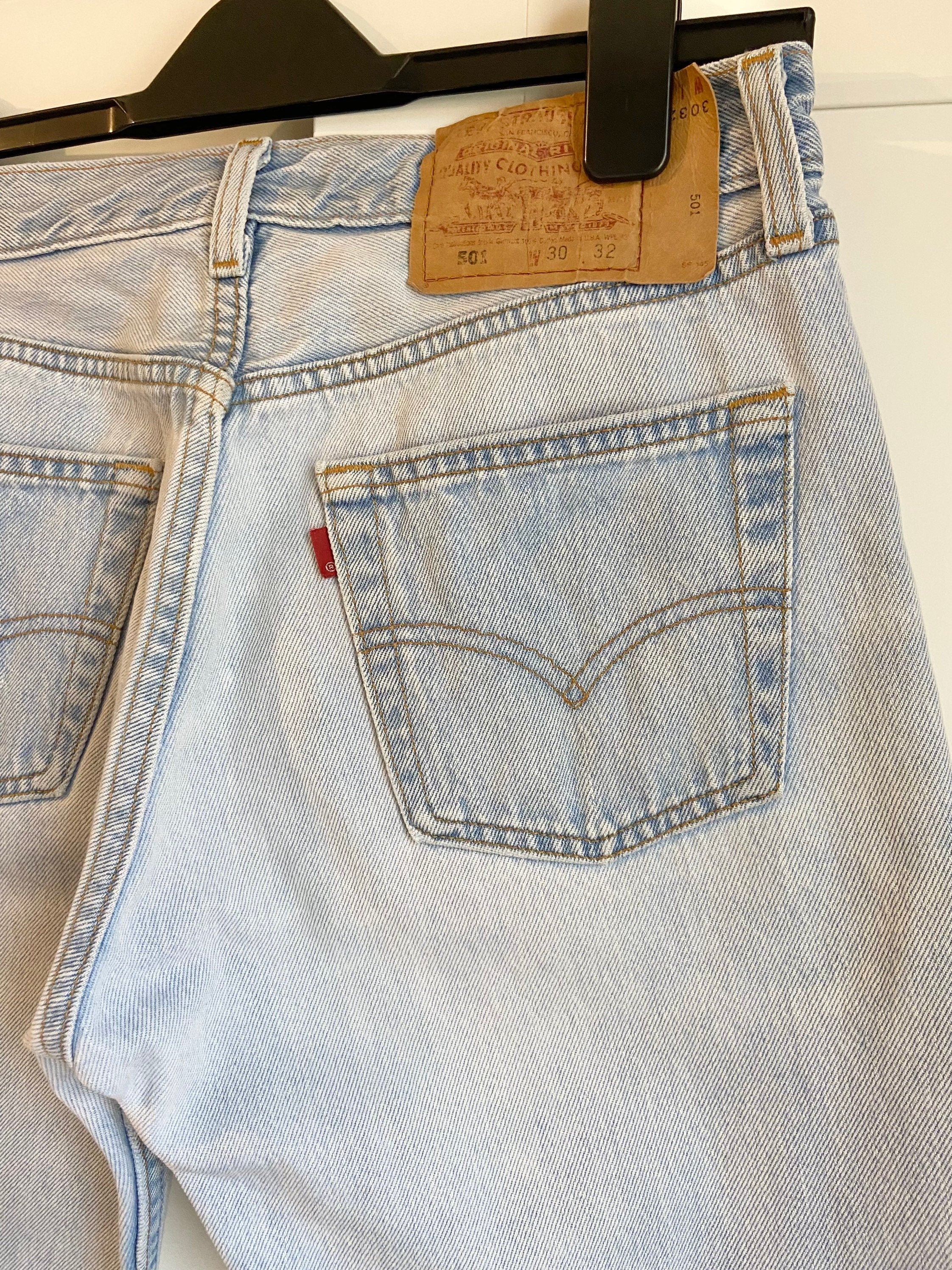 Soft Vintage levis 501 jeans w27” stone wash light blue