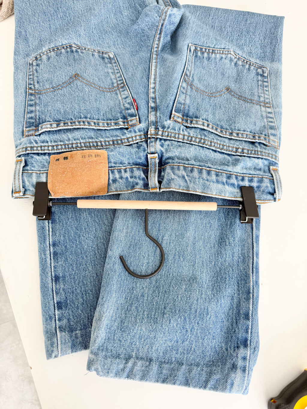 W30 L29 vintage Levis 603 30”measured medium blue 80s 603s