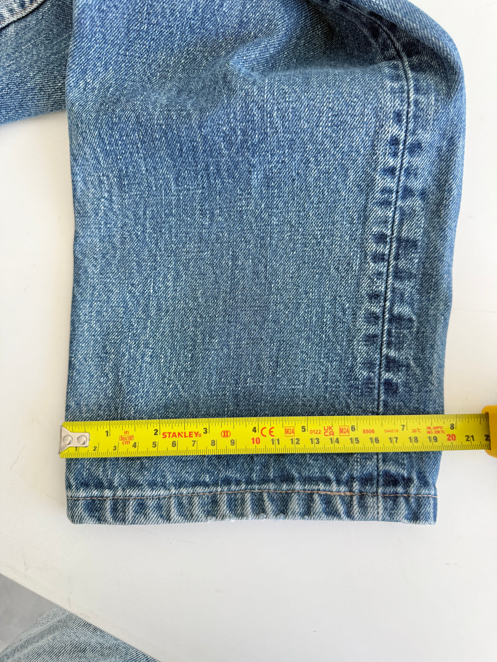 W30 L30 vintage Levis 505 29/30” measured waist 90s 505s