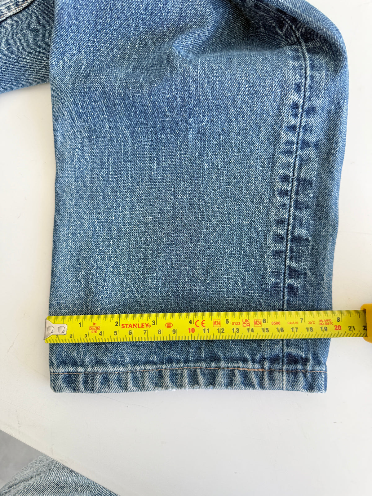 W30 L30 vintage Levis 505 29/30” measured waist 90s 505s