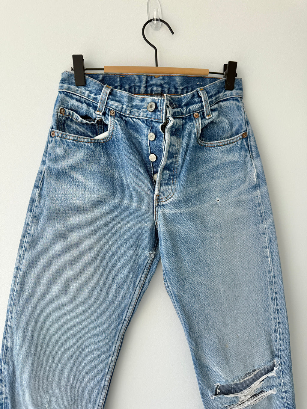 Distressed W26 L30 vintage Levis 701 0117 25/26” measured waist dark faded 80s 701 0117