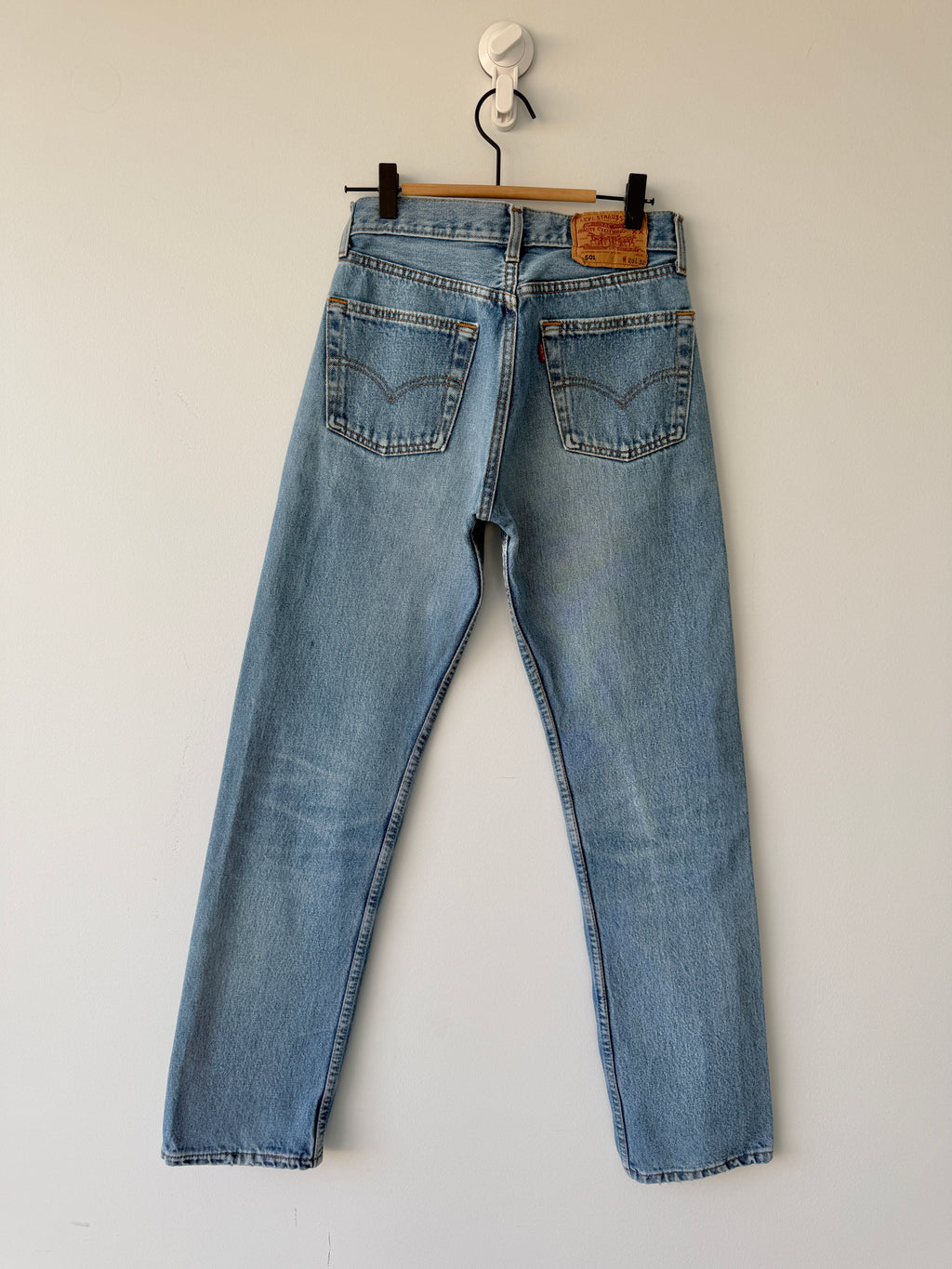 W26 L30 vintage Levis 501 25-26” measured medium blue 90s Levi’s 501s