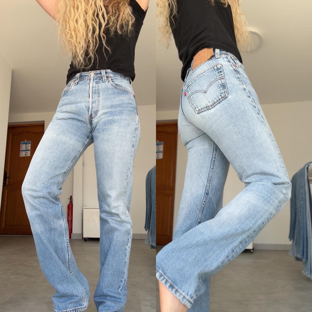 W26 L30 Levis 501 vintage 25-26” measured waist faded medium blue 90s made USA