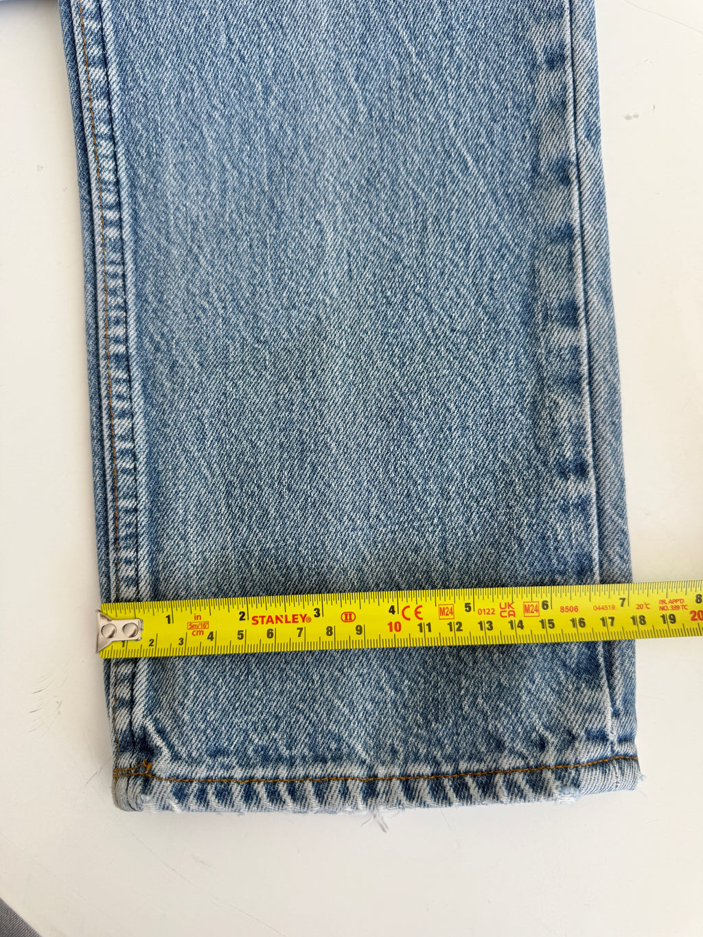 W23 L31 vintage Levis 26501s 22/23” measured light blue 26501s 80s 1984 USA