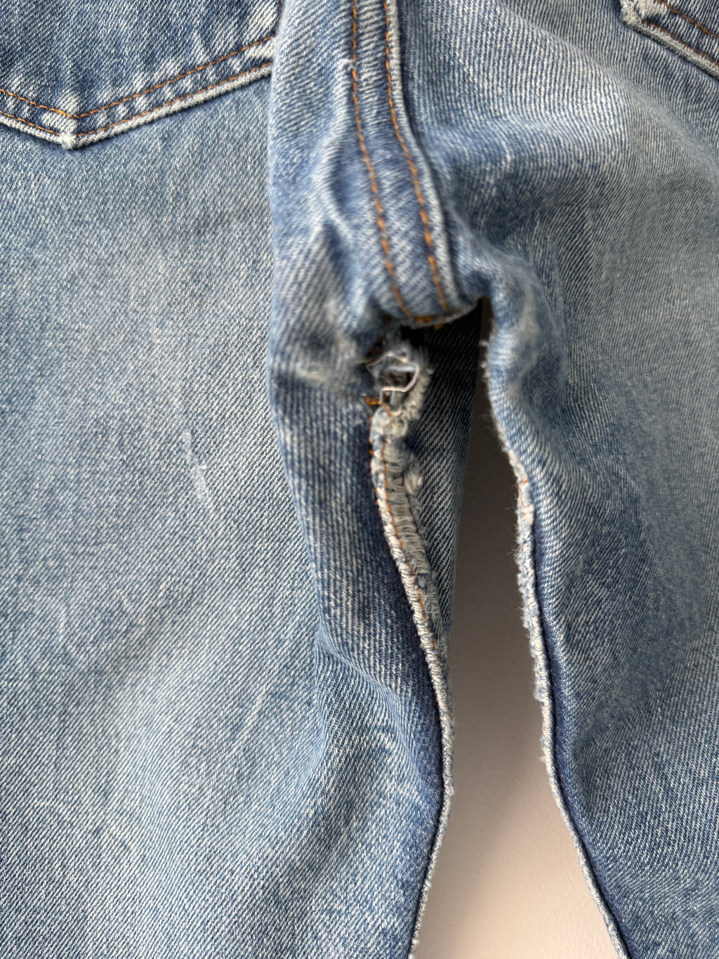 W30 L30 vintage Levis 501 29/30” measured dark faded blue 80sUSA Levi’s 501s