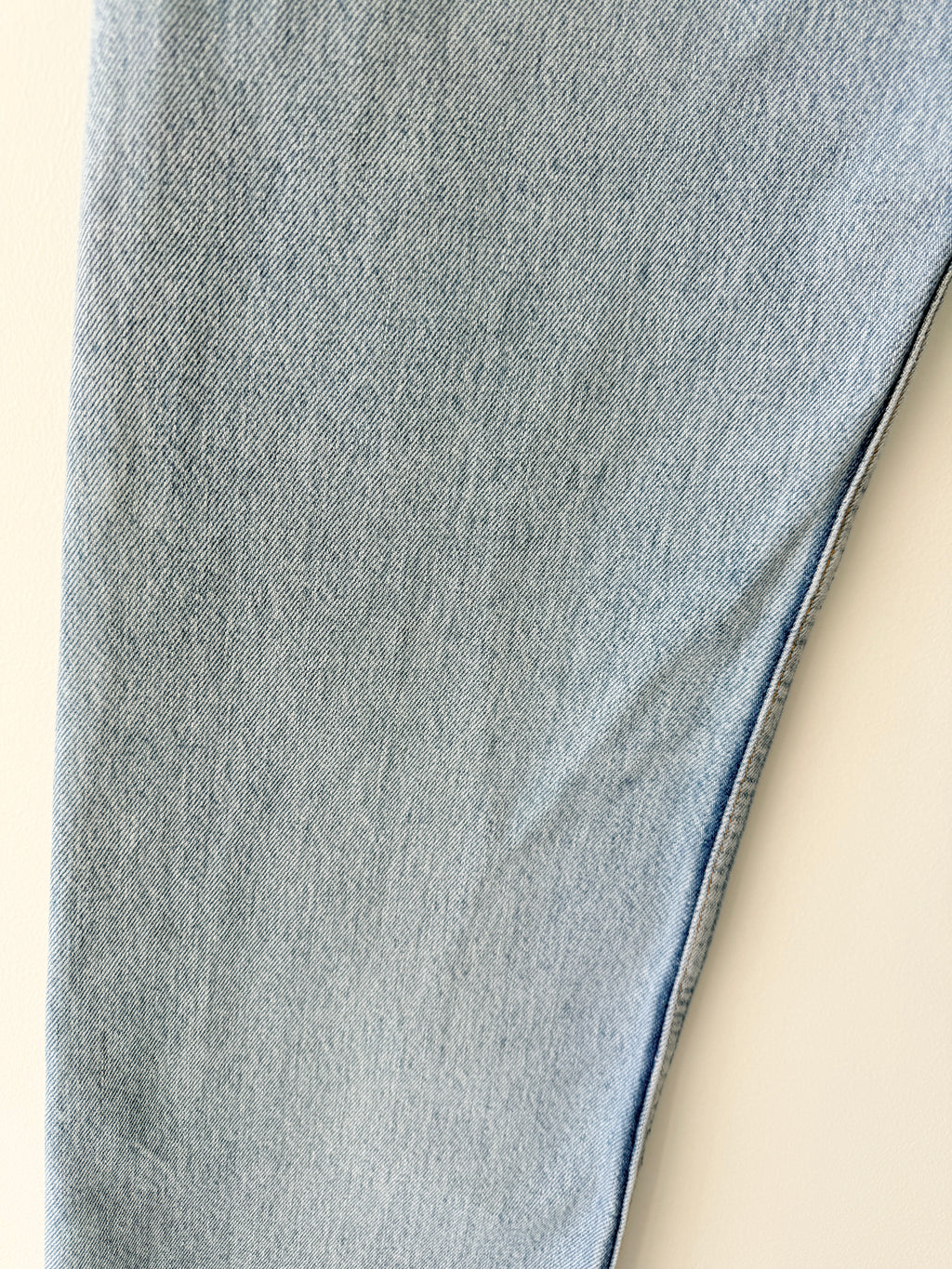 W36 L33 vintage Levis 501 35-36”” measured light blue 90s USA 501s