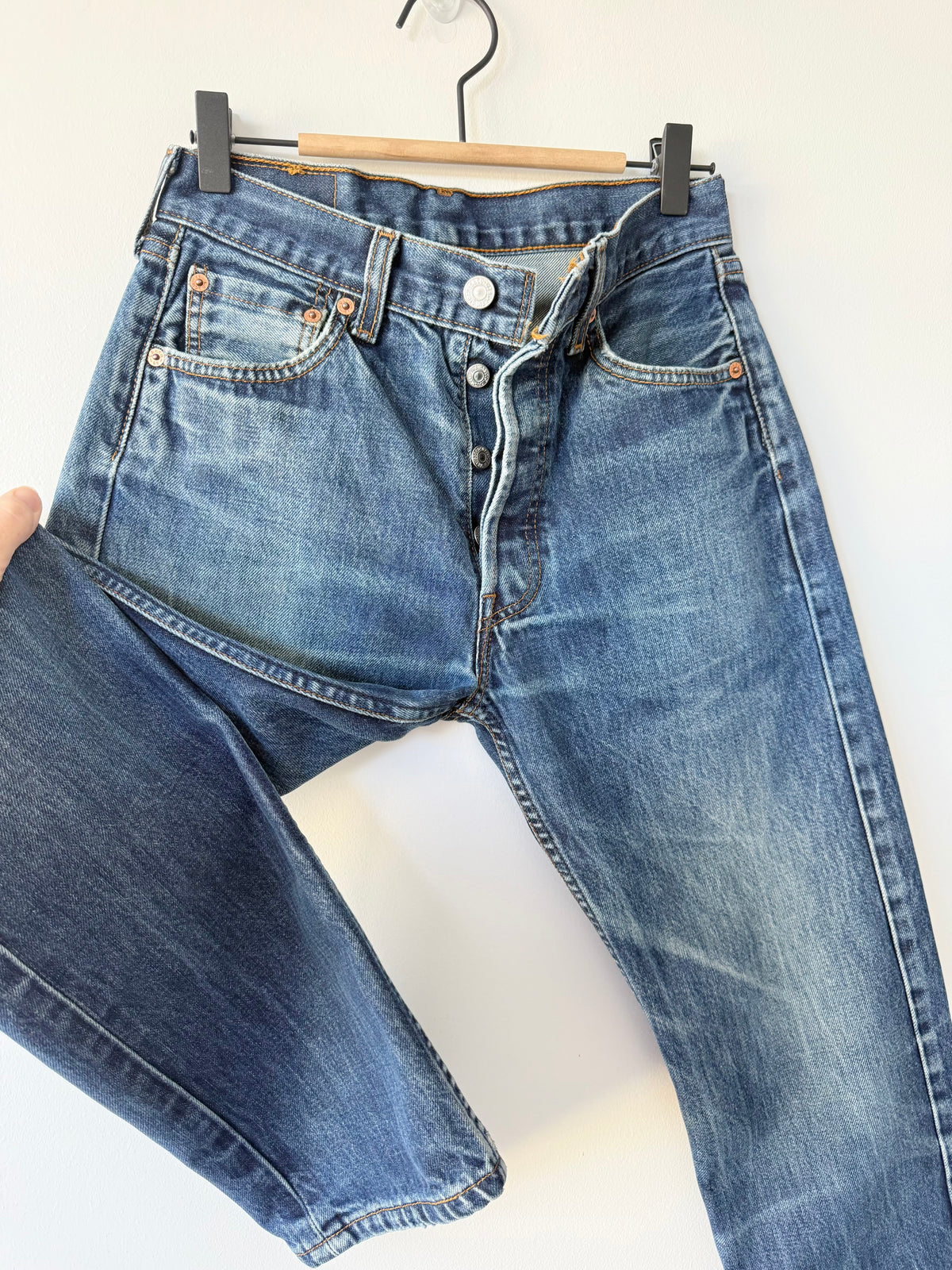 W27 L30 vintage Levis 501 dark blue 25/27” measured waist Y2K levis 501s