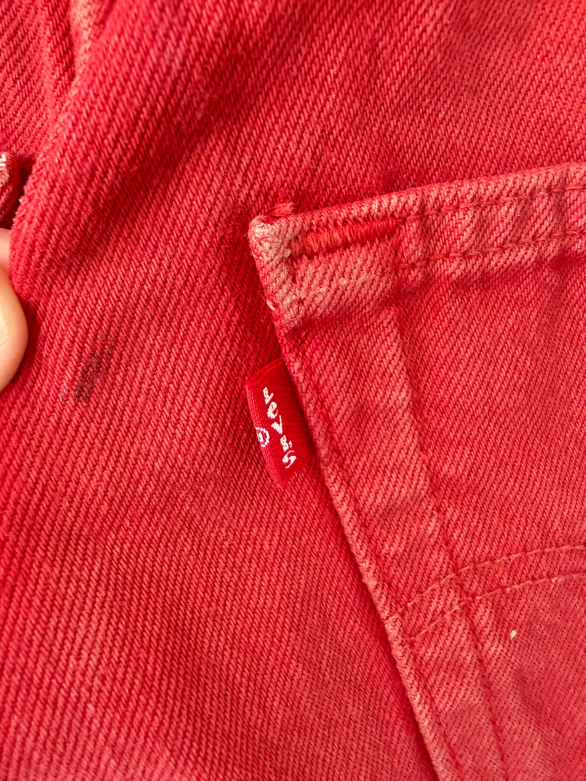 Soft W27 L28 vintage Levis 501 red 26/27” measured waist 501s early 90s