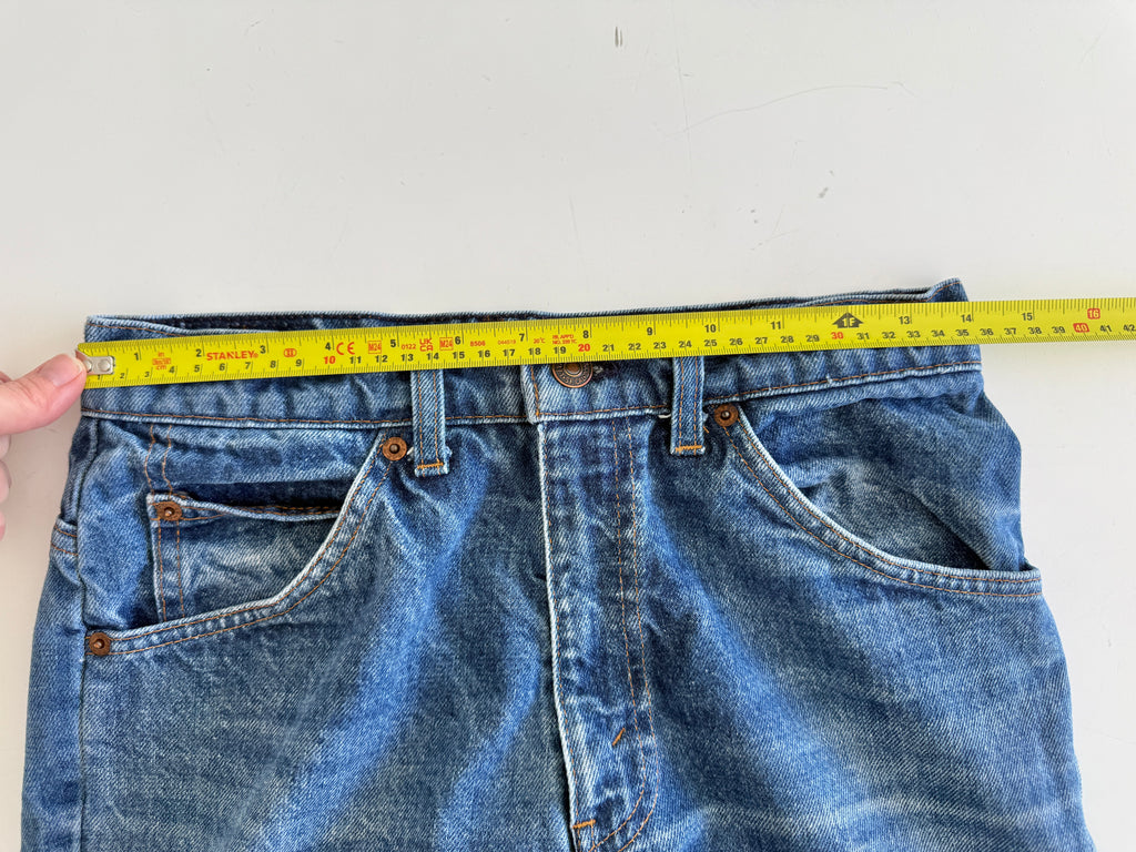 W27 L30 vintage Levis 631 26-27” measured dark faded blue denim orange tab 80/90s Levi’s 631s