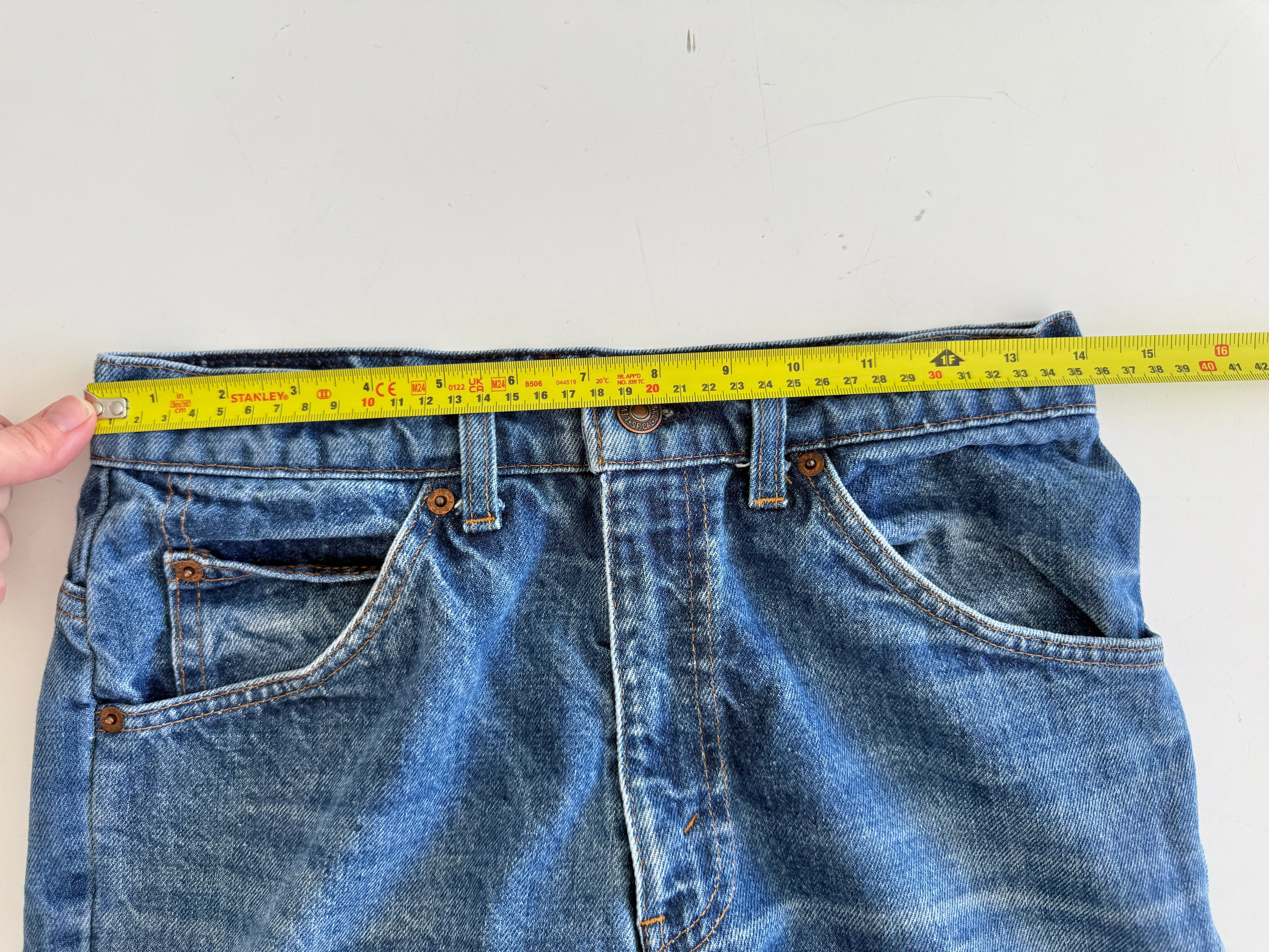 W27 L30 vintage Levis 631 26-27” measured dark faded blue denim orange tab 80/90s Levi’s 631s
