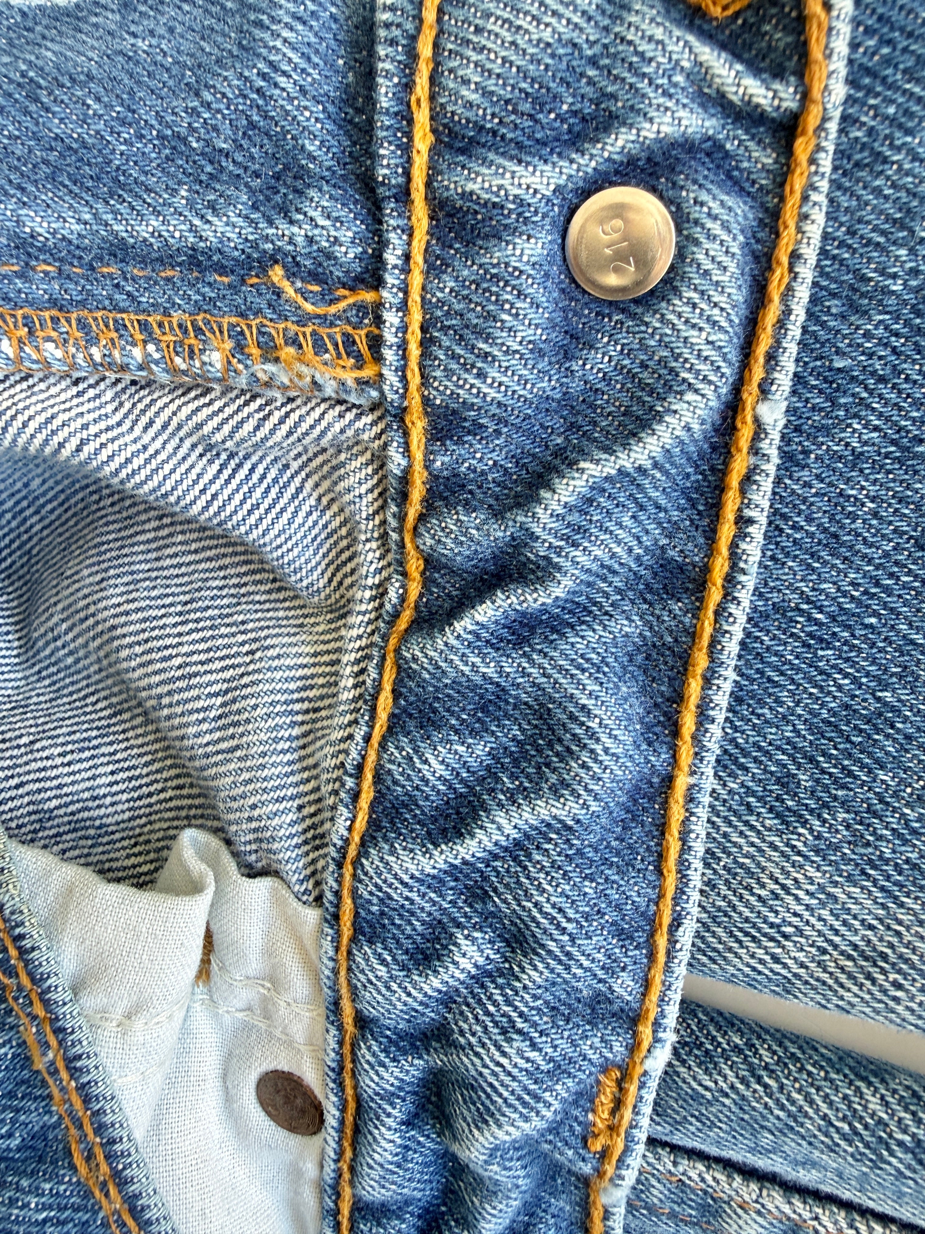 W28 L31 vintage Levis 517 28/29” measured dark fade blue denim Levi’s 517s