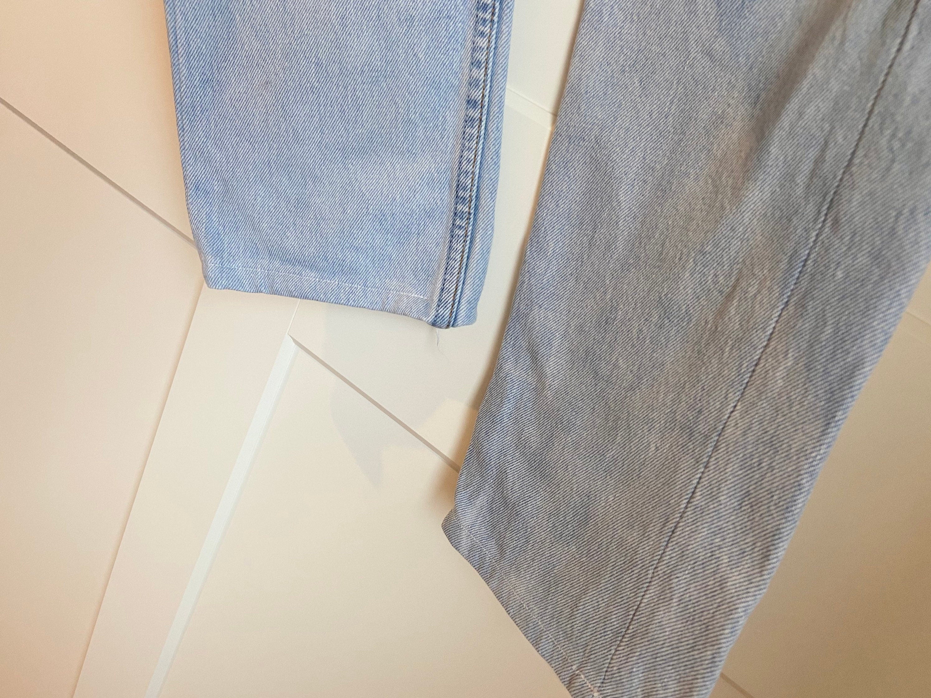 Soft Vintage levis 501 jeans w27” stone wash light blue