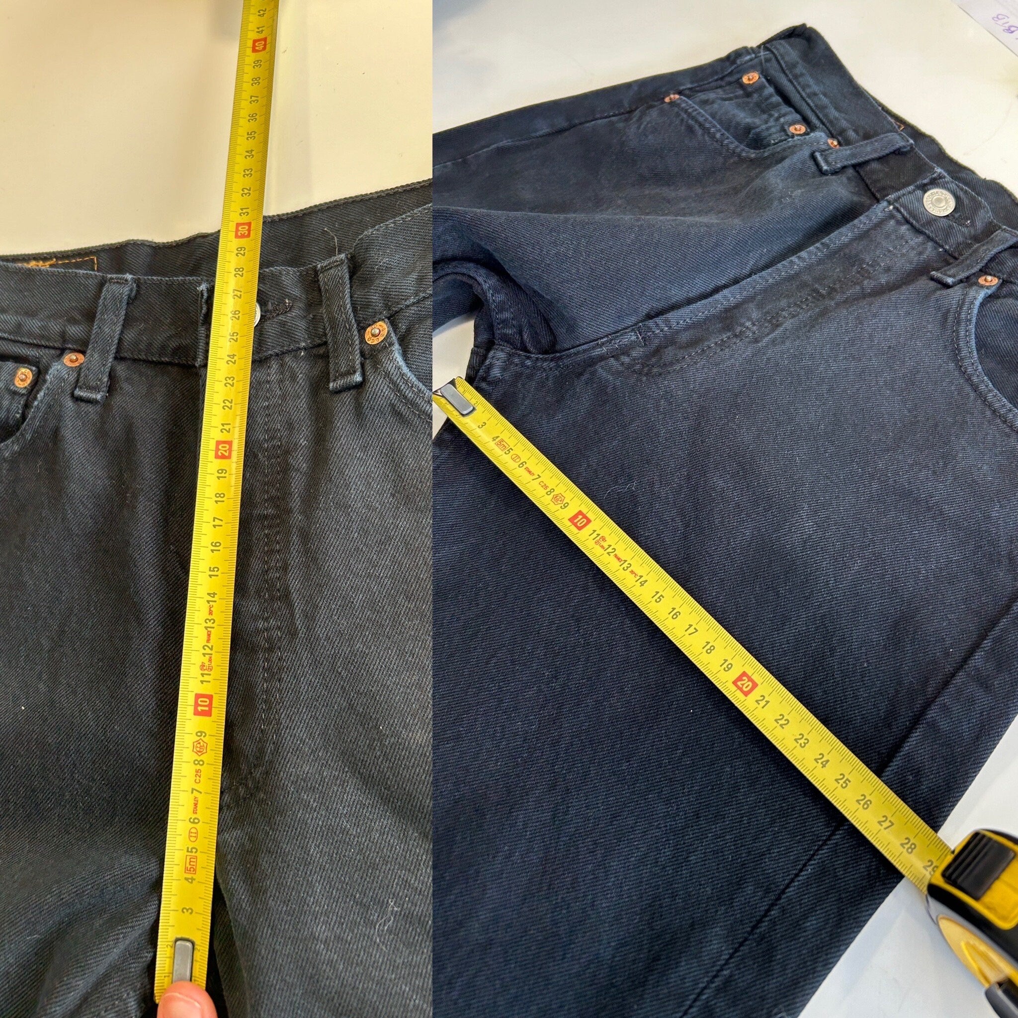 Levi’s 501 vintage w27 L33 Levi’s 501 black straight leg black 501 vintage black 501 worn vintage Levi’s
