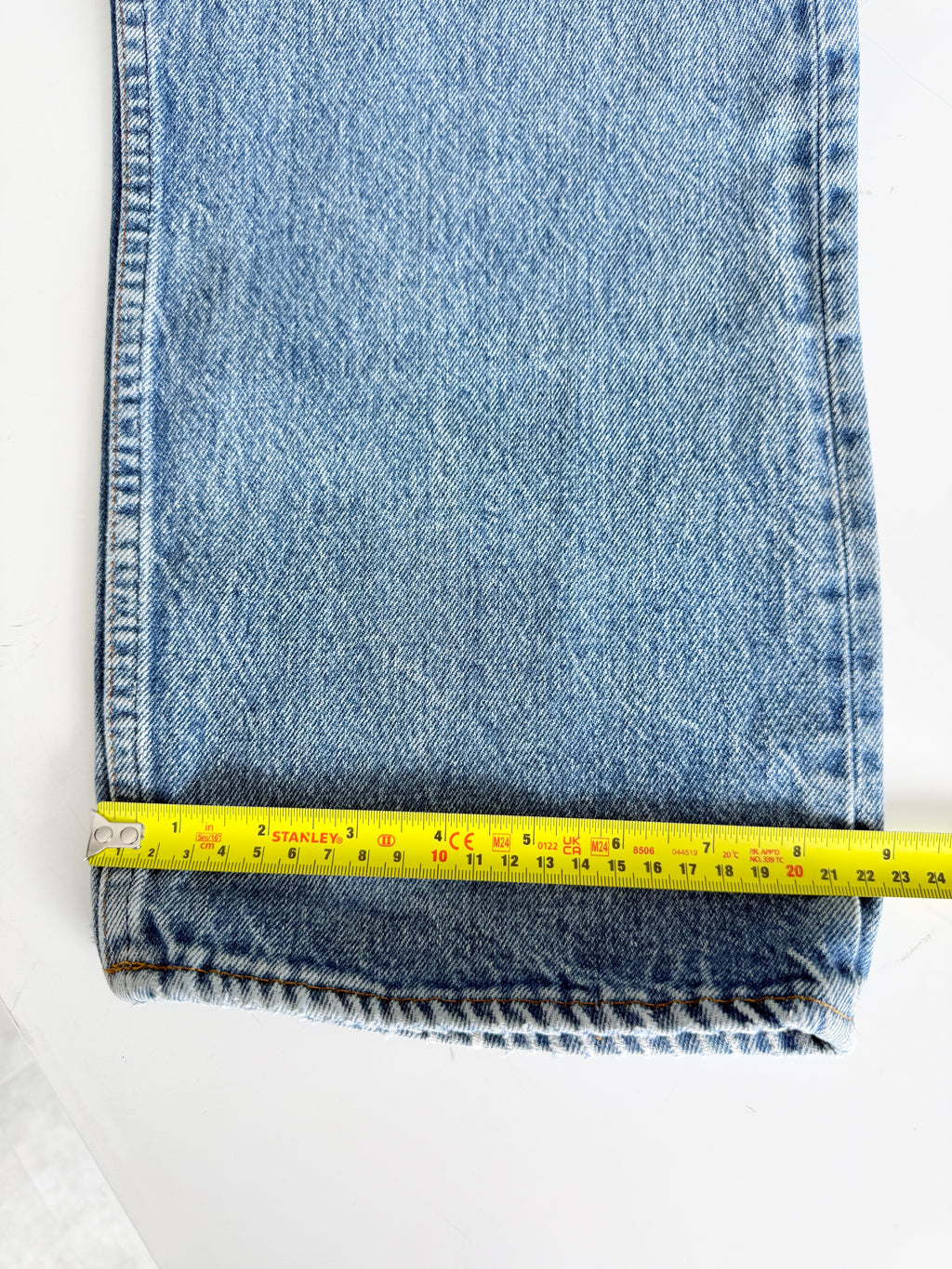 W38 L32 vintage Levis 501s 37/38” measured medium light medium fade denim Levi’s 501s 80s USA