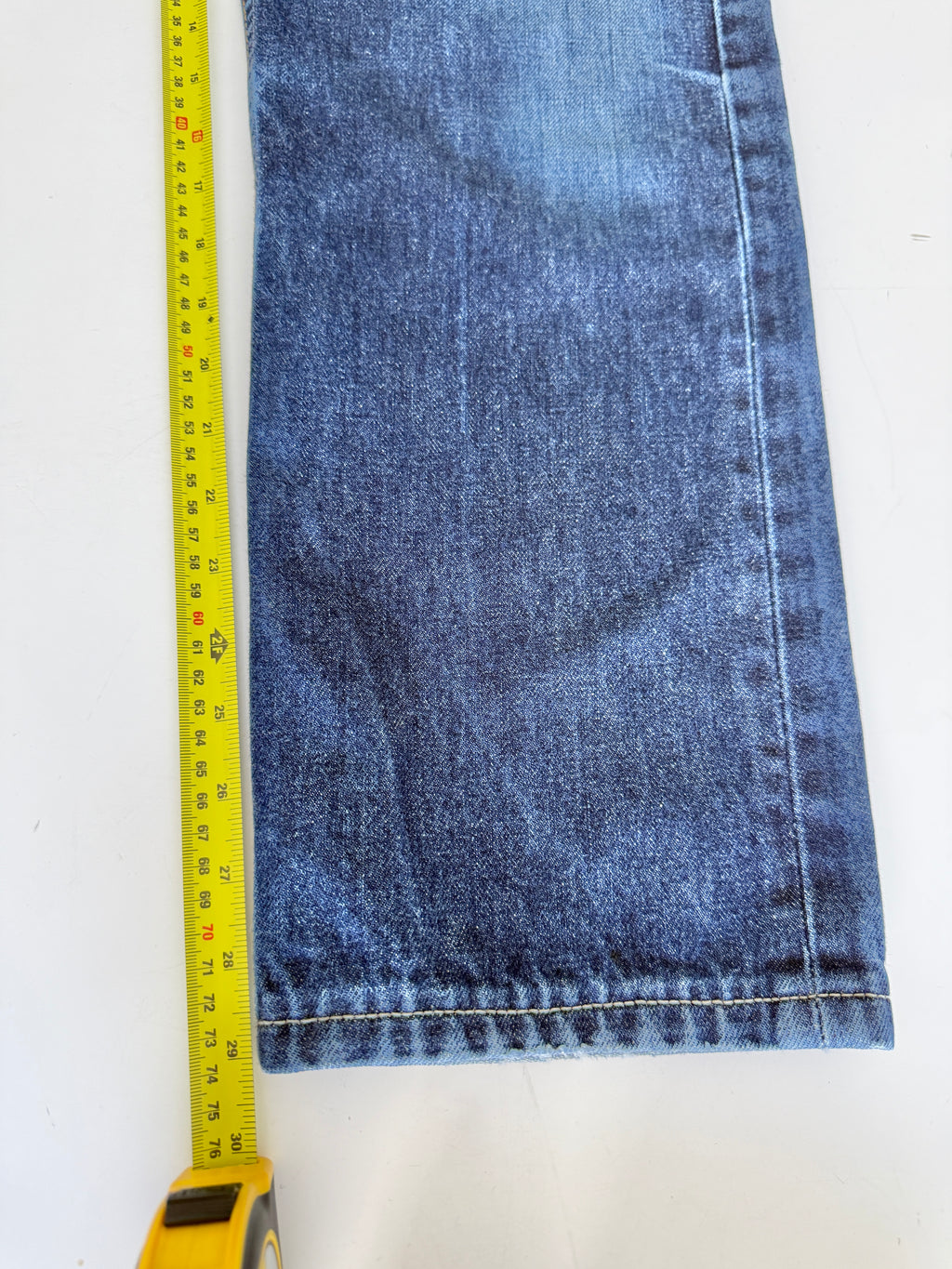 W30 L29 vintage Levis 501 29/30” dark blue Levi’s 501s Y2K
