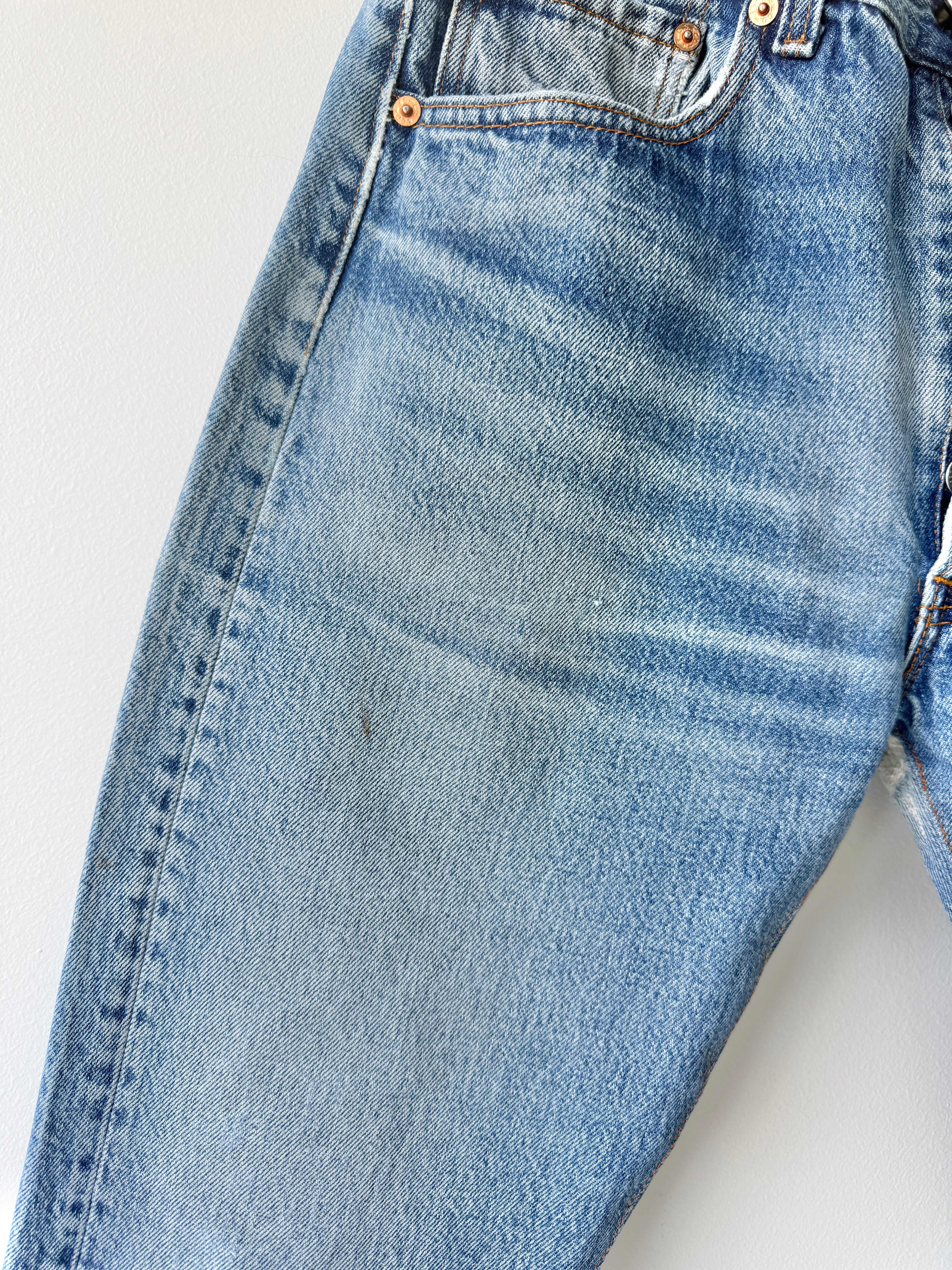 W30 L27 vintage Levis 501 29/30” dark blue faded Levi’s 501s USA 80s collectors addition