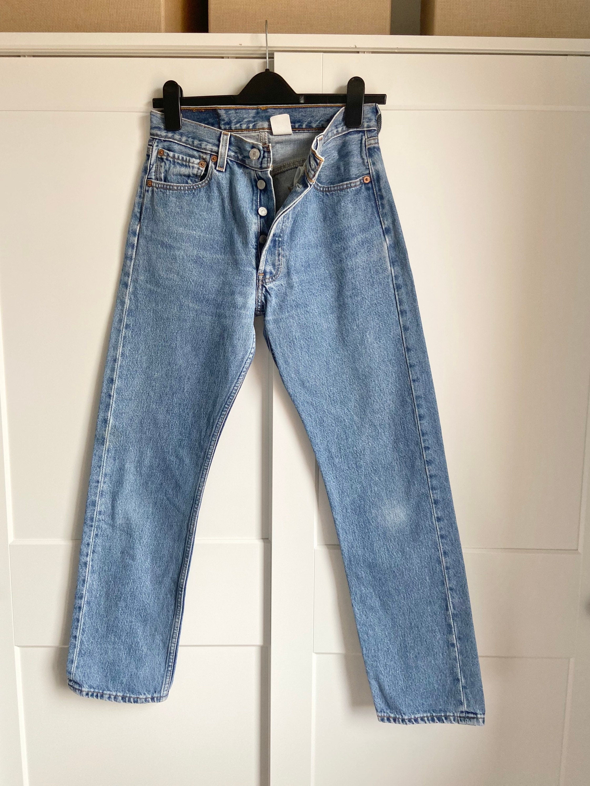 Vintage levis w27 501 for women