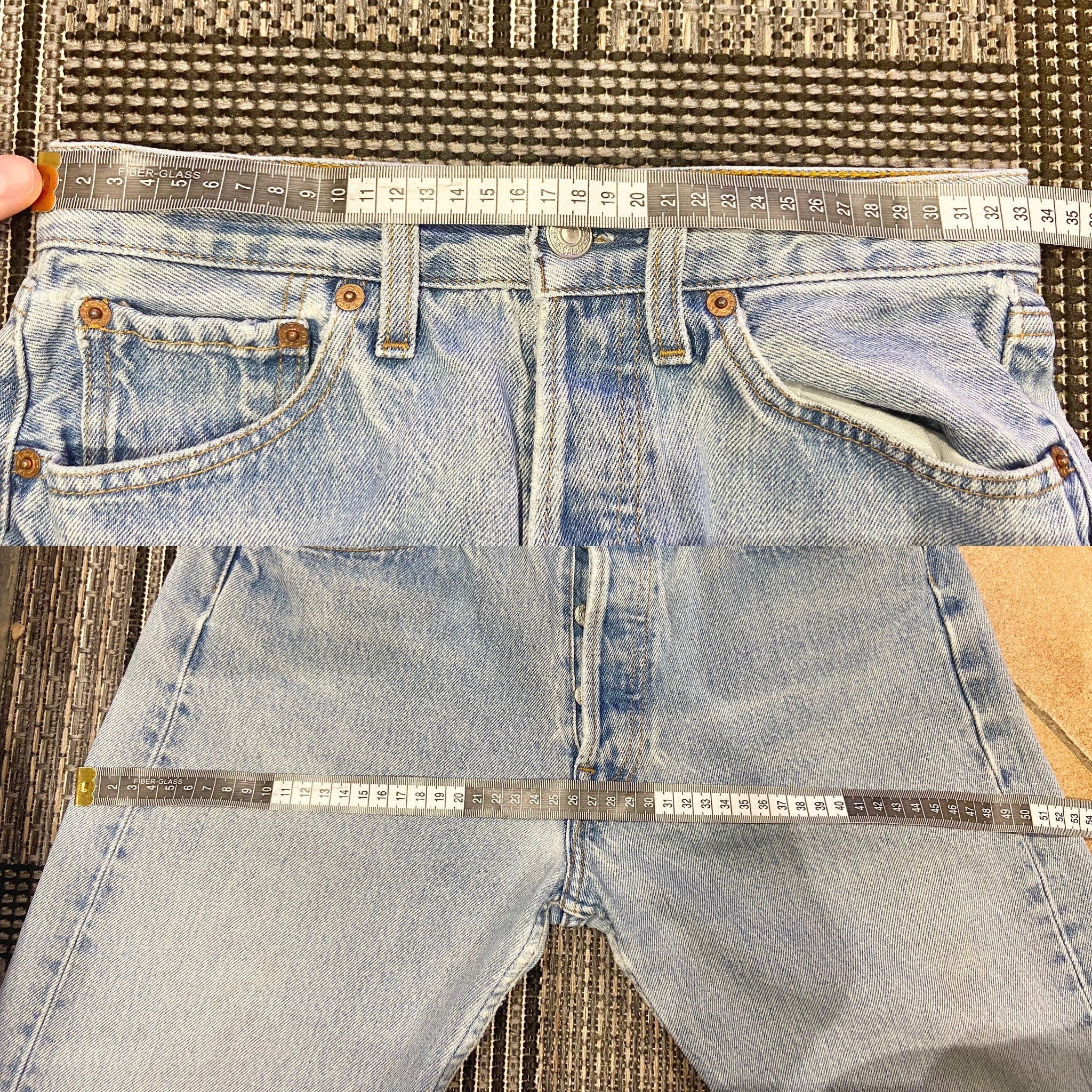 w25 Vintage Levi’s 501 light blue shorts made in Poland 90s