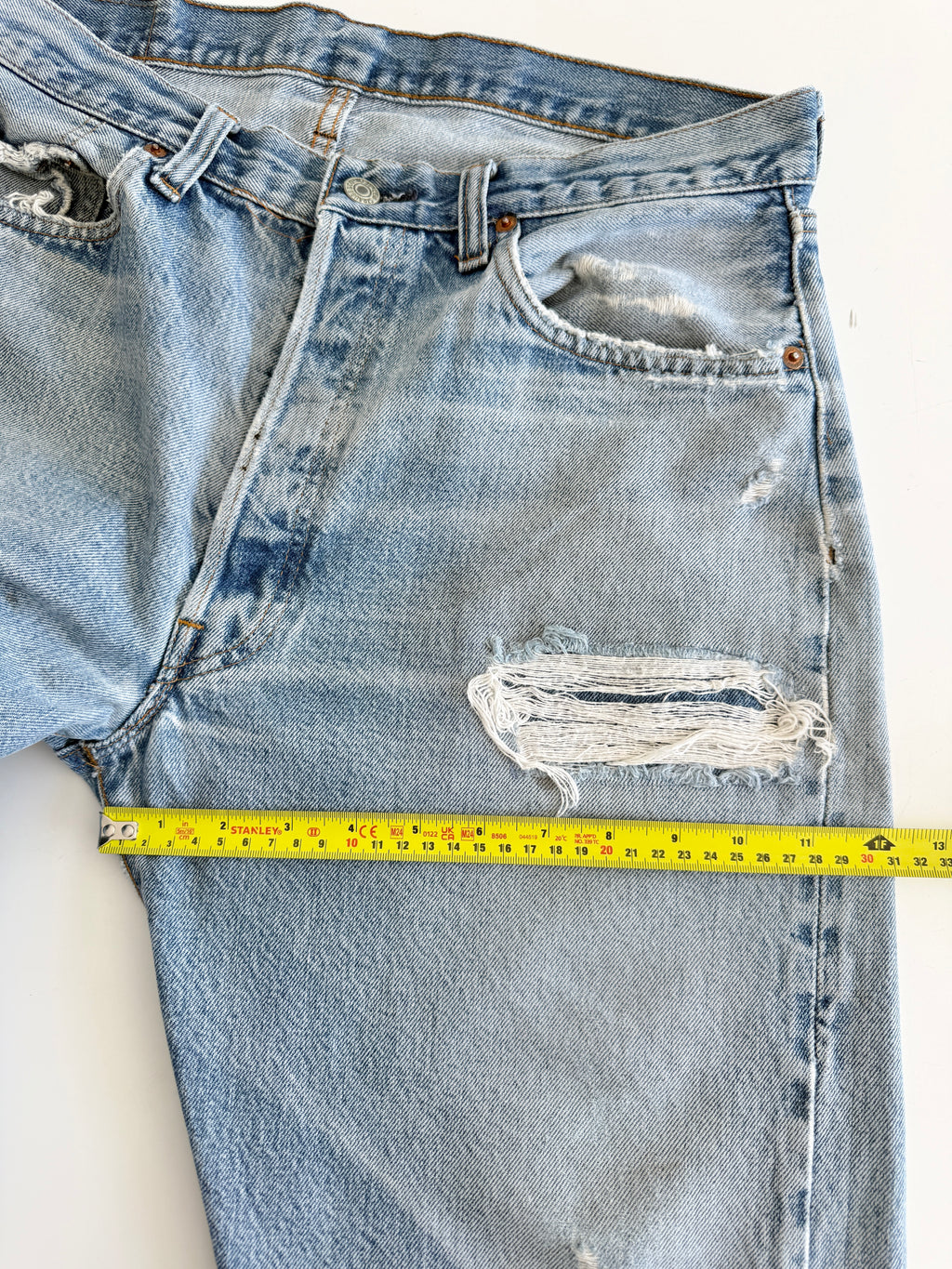 W32 L31 selvedge vintage Levis 501 31/32” measured light blue denim 70s Levi’s 501s USA