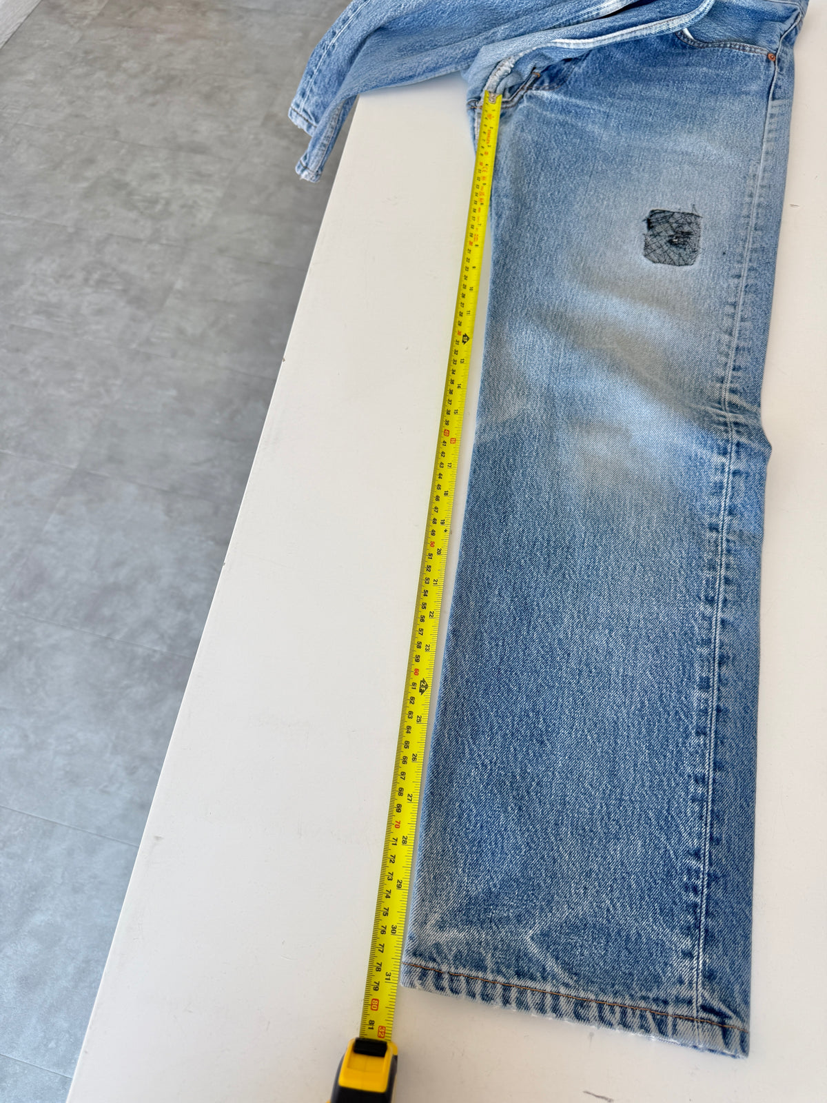 W31 L30 vintage Levis 501xx 31” measured fade whiskers USA 501s 90s