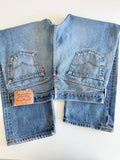 W36 L27 Levis 501 vintage 35-36” measured waist made in Y2K