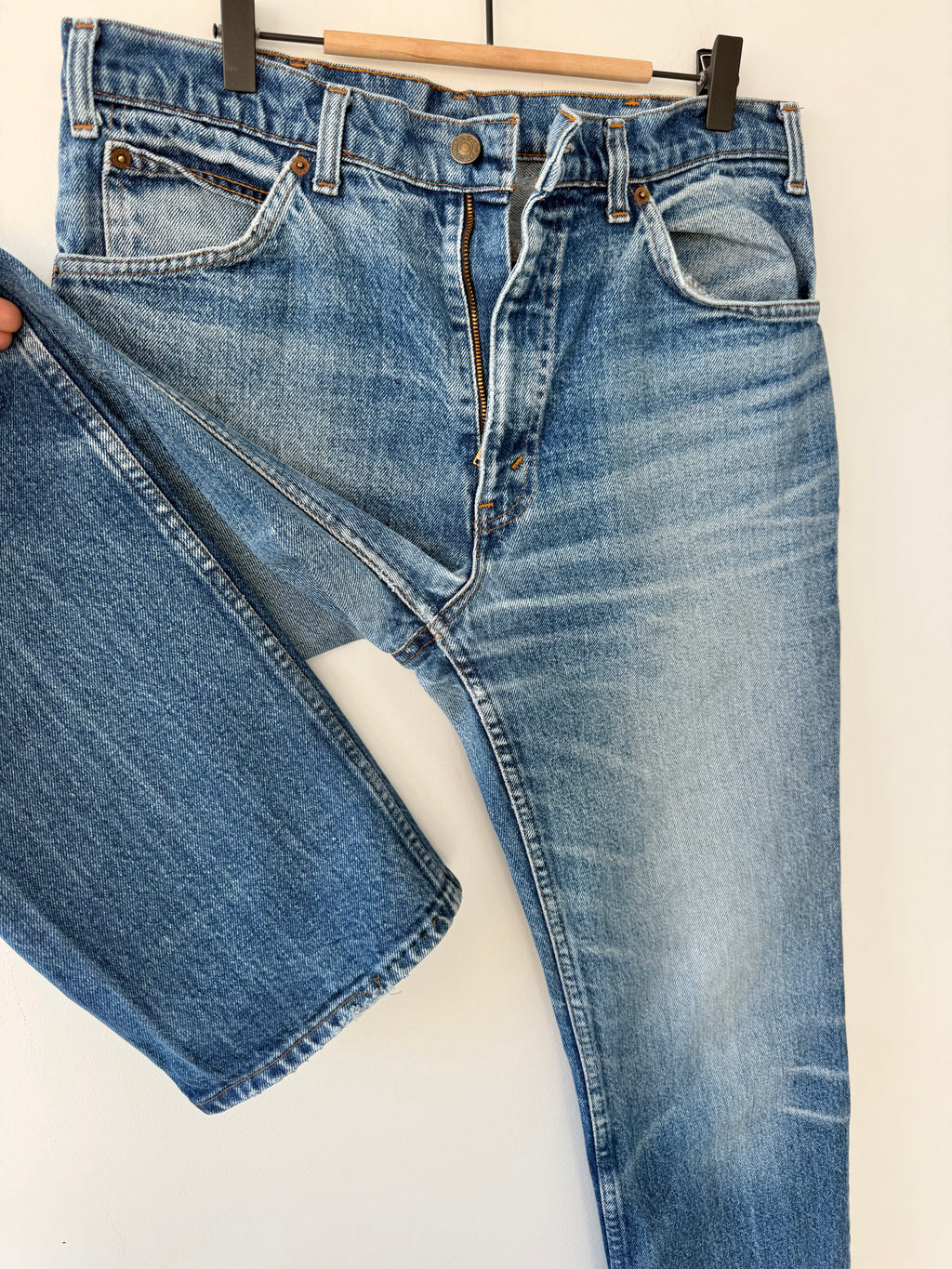 W33 L32 vintage Levis dark faded blue 32/33” measured waist late 80s levis orange tag