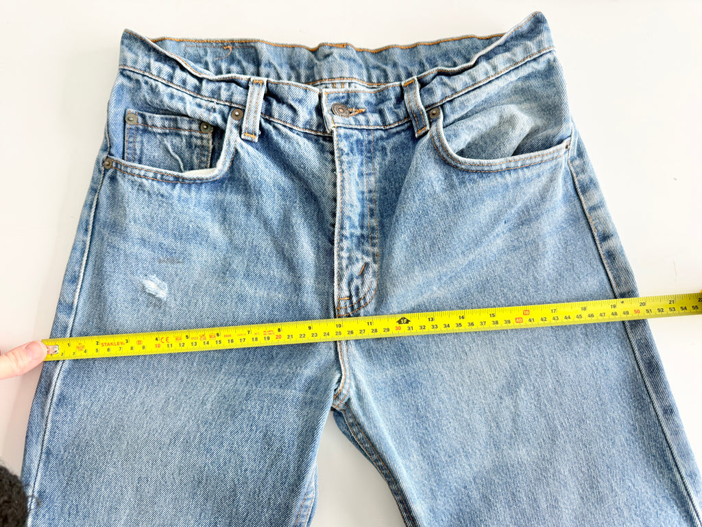 W30 L29 vintage Levis 603 30”measured medium blue 80s 603s
