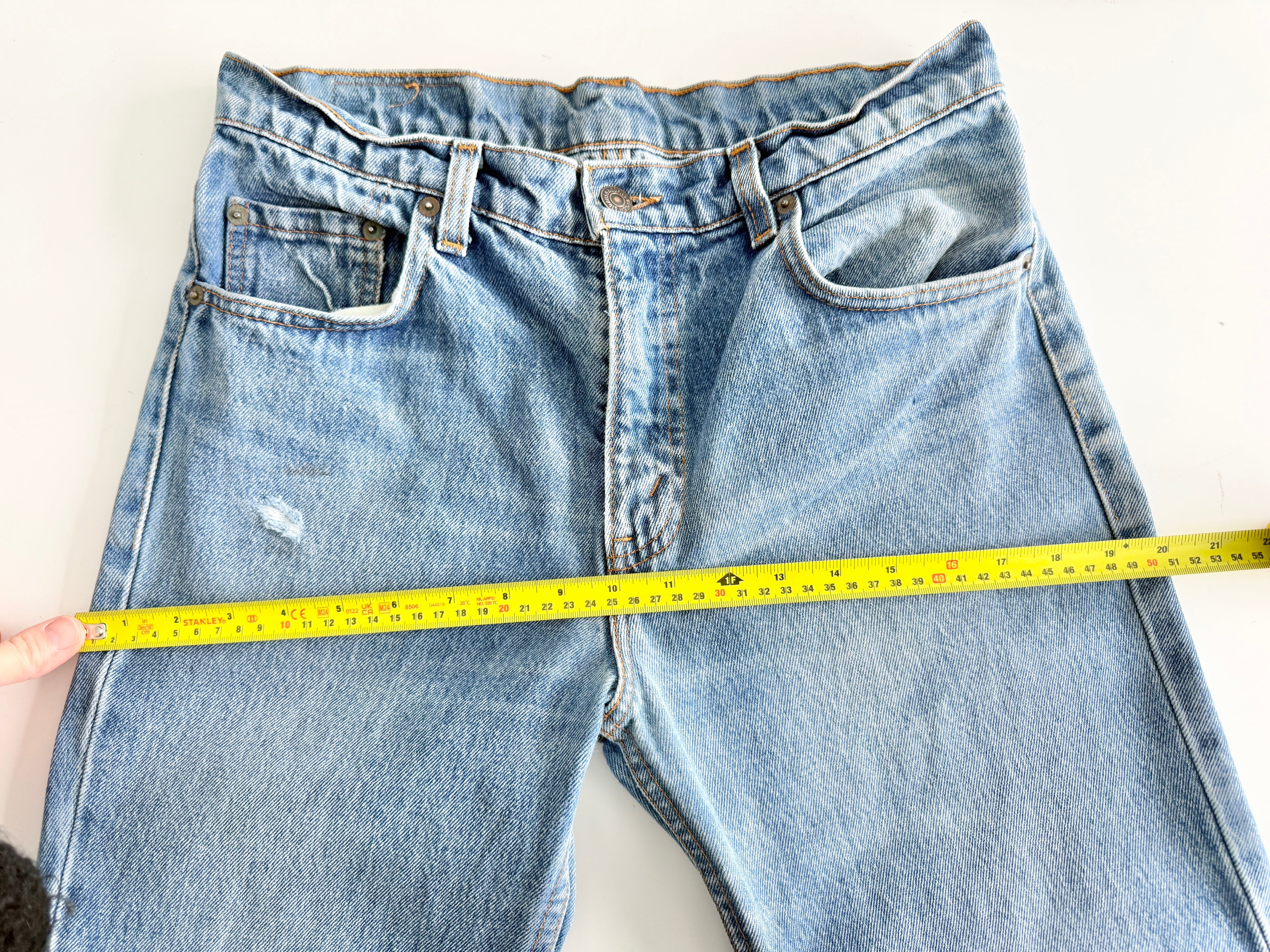 W30 L29 vintage Levis 603 30”measured medium blue 80s 603s