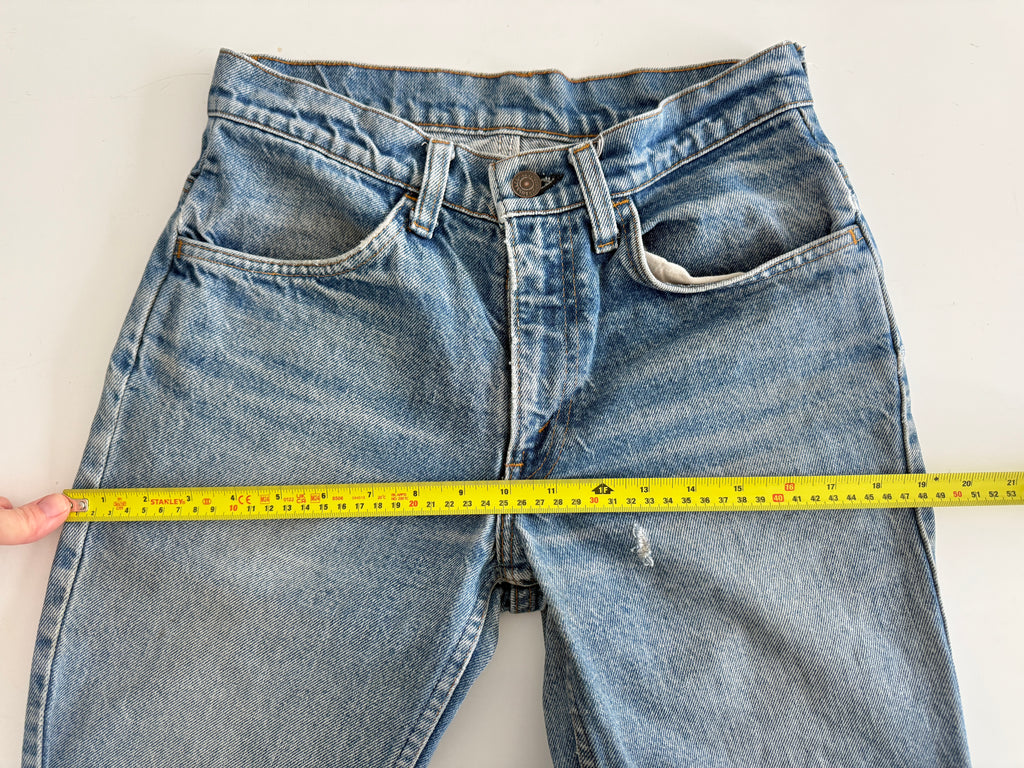 W26 L29 vintage Levis 684 26” measured waist faded blue 684s USA 70s