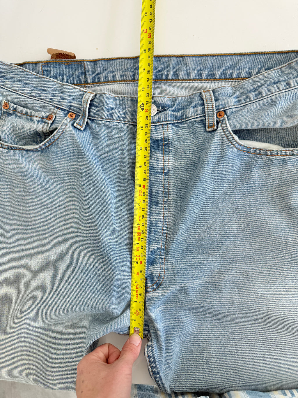 Soft W36 L34 vintage Levis 501 35/36” measured waist light faded 501s 90s denim