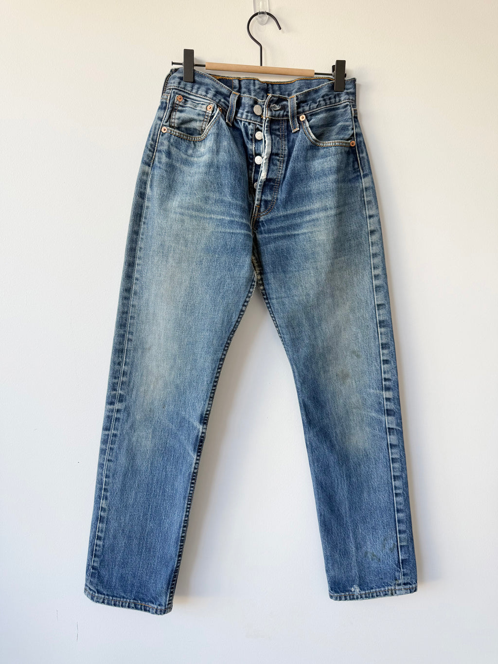 W26 L30 vintage Levis 501 dark blue 25/26” measured waist Y2K levis 501s