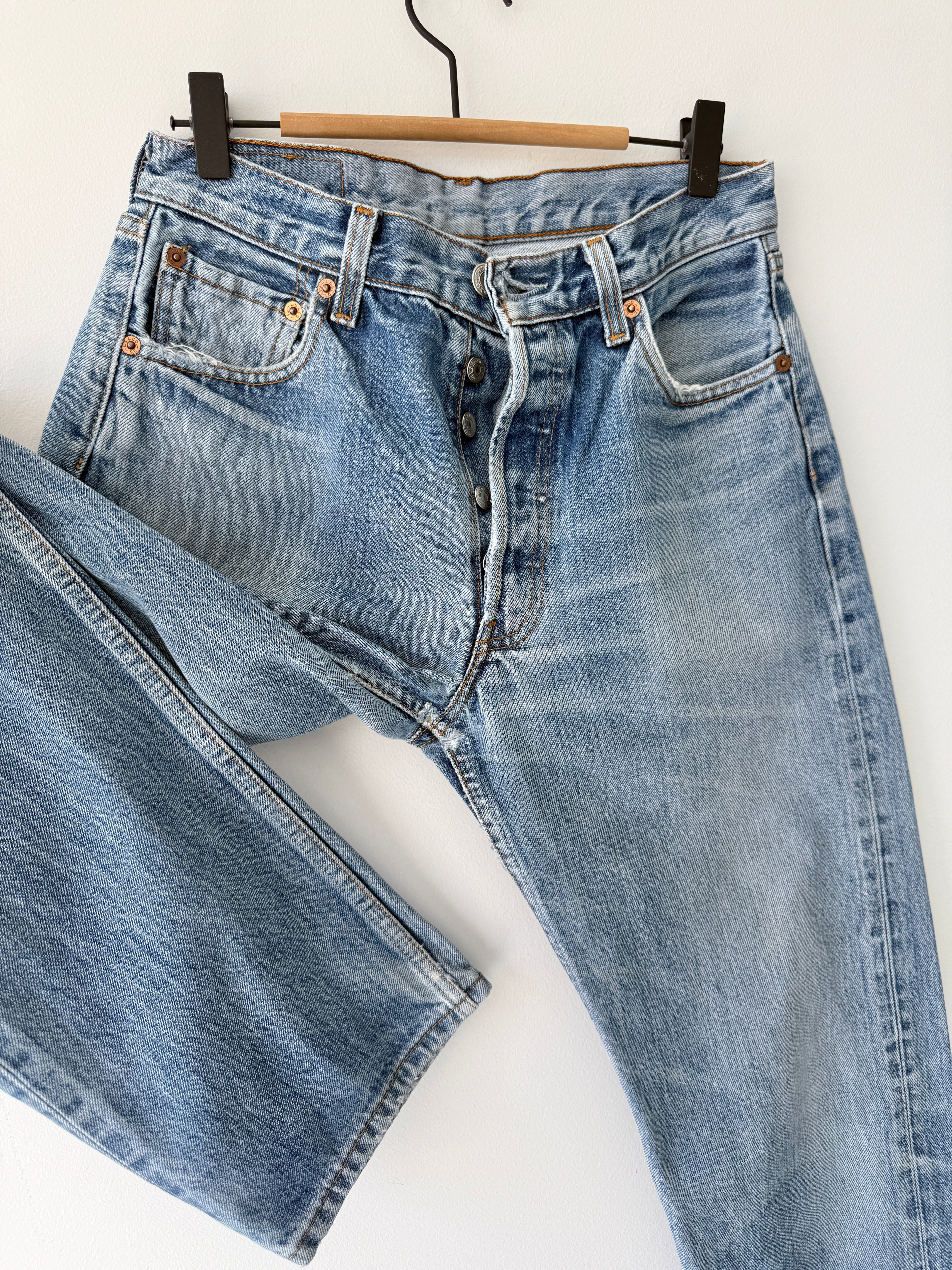 W28 L30 vintage Levis 501 27/28” measured waist dark faded blue 501s amazing fade 90s denim