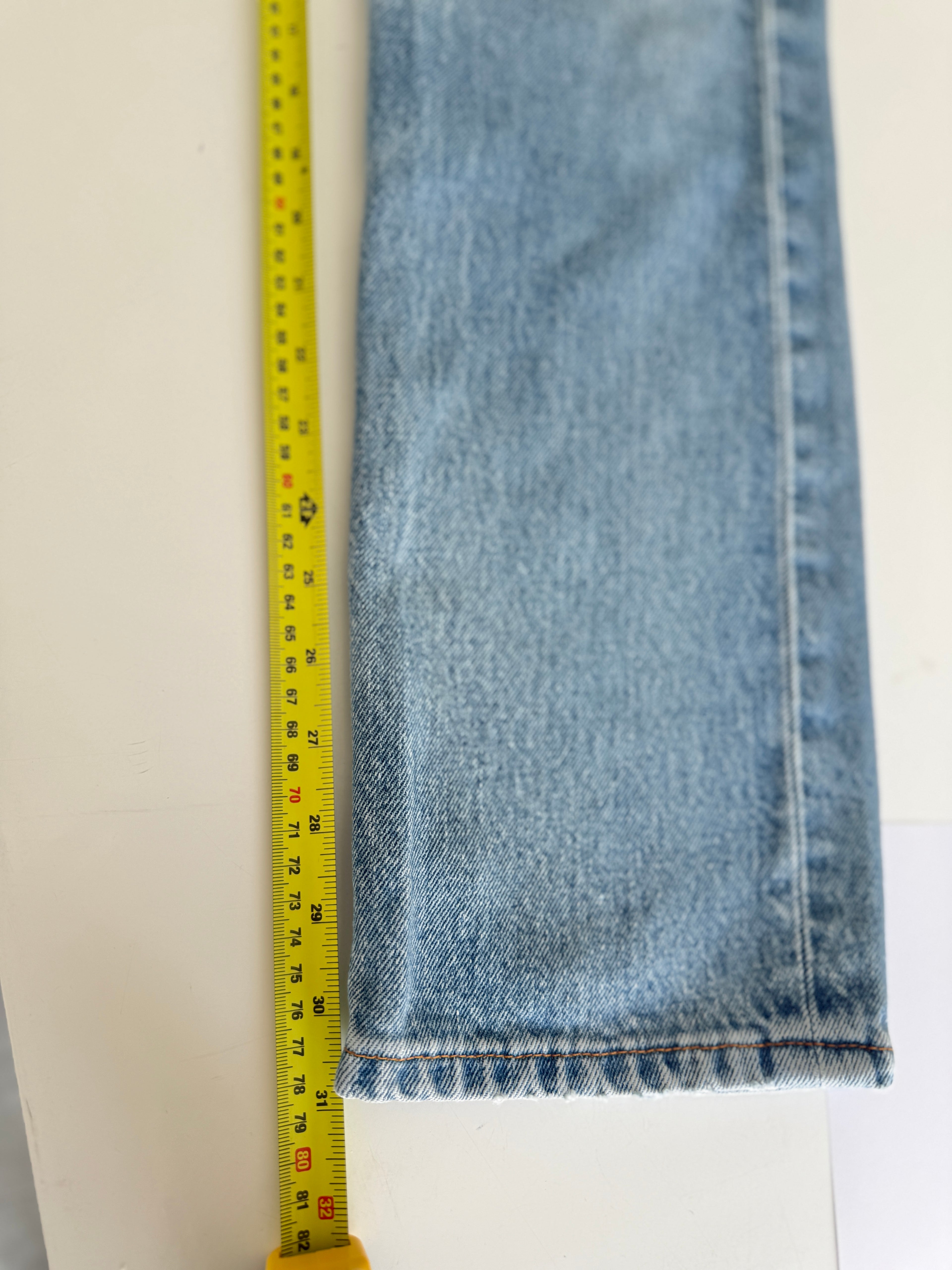 W26 L30 vintage Levis 501 25-26” measured medium blue 90s Levi’s 501s