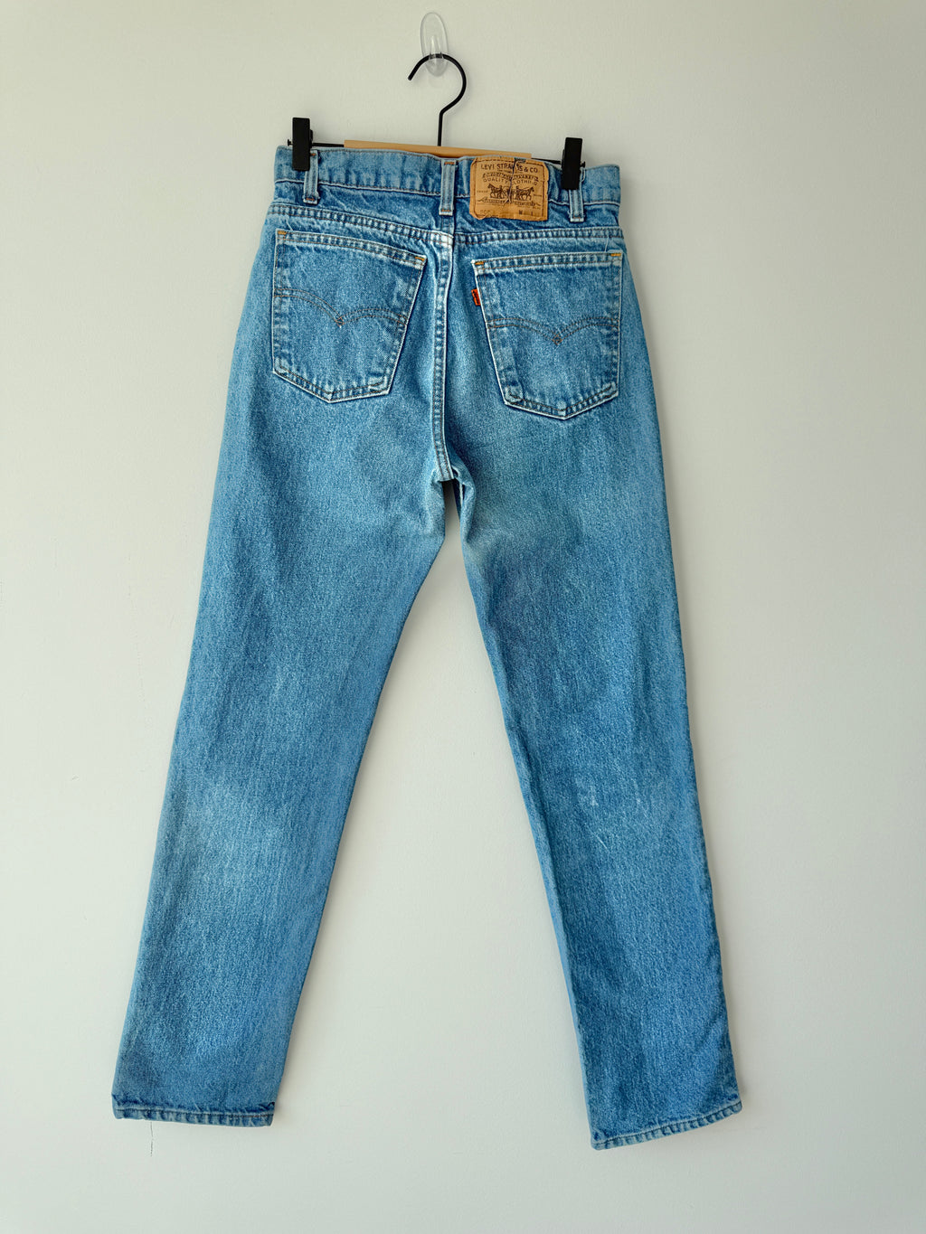 W27 L31 vintage Levis 509 27” measured medium blue faded  80/90s 509s