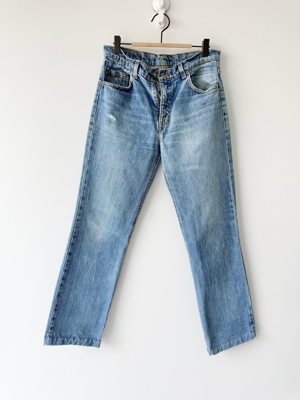 W30 L29 vintage Levis 603 30”measured medium blue 80s 603s