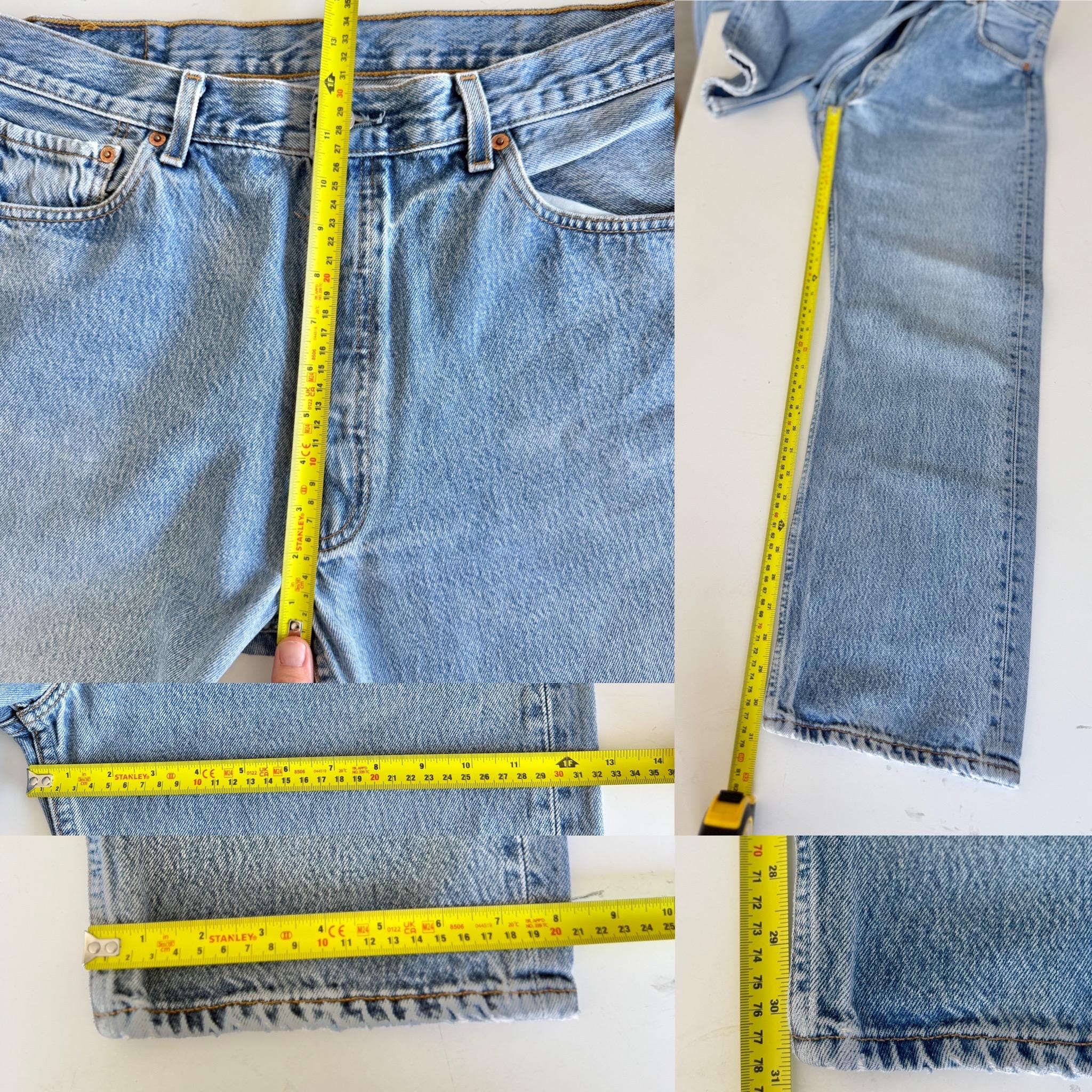 W33 L30 Levis 501 vintage 33” measured waist medium blue made in Y2K