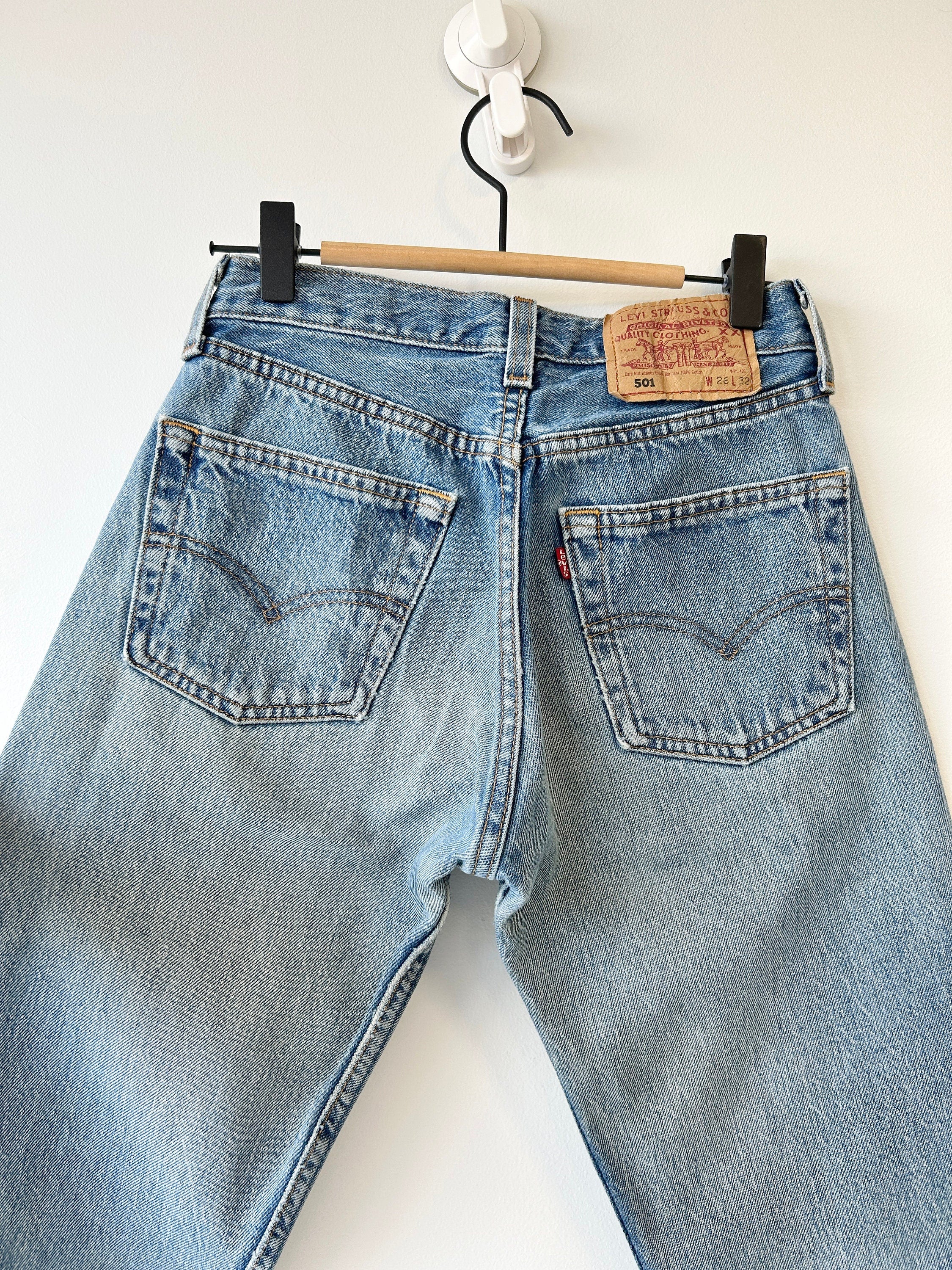 W25 L29 Levis 501 vintage soft worn denim straight leg 501 made in 90s vintage blue 501 vintage Levi’s England
