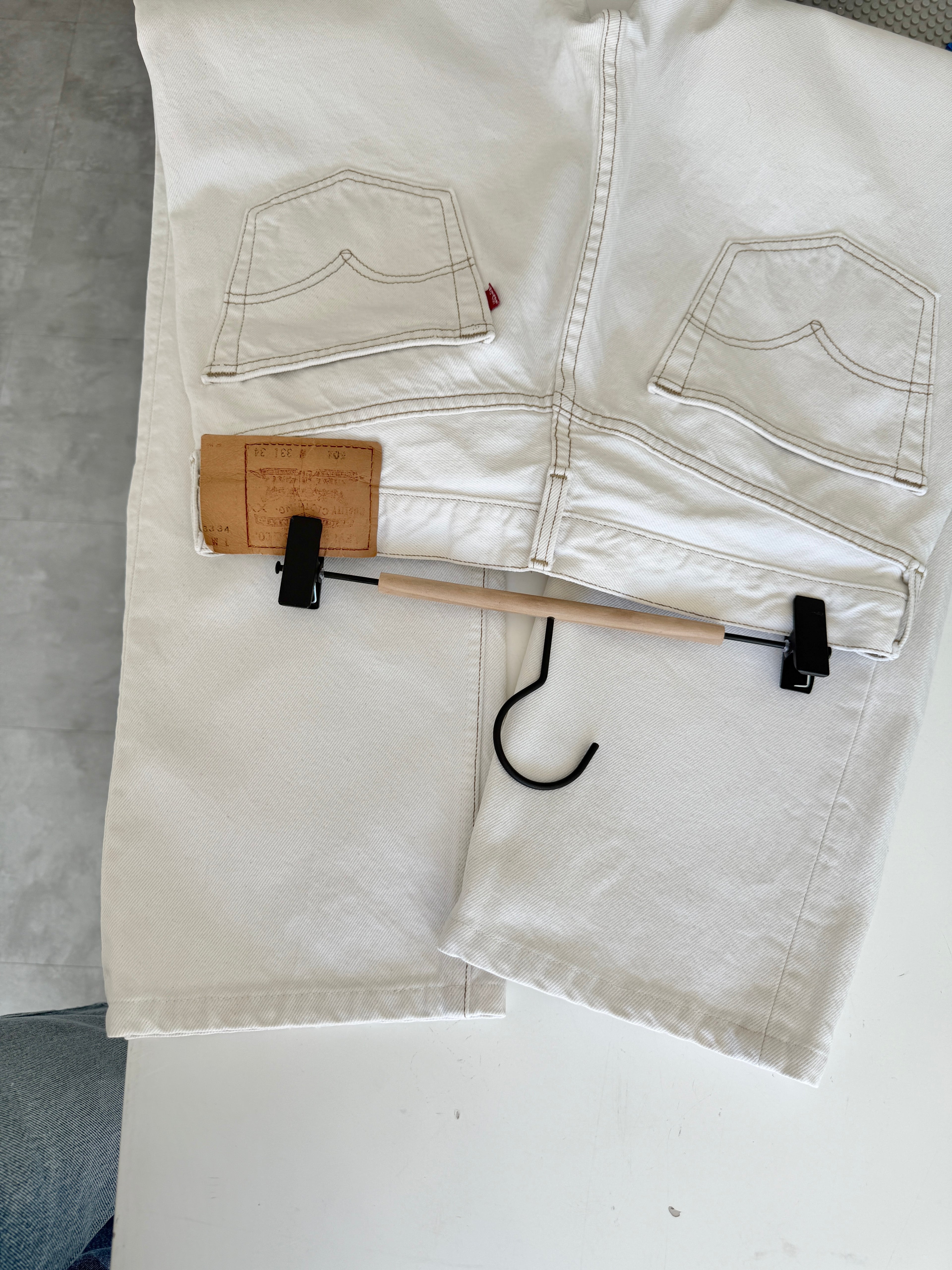 W31 L30 vintage Levis 501 30/31” measured white denim 90s Levi’s 501s