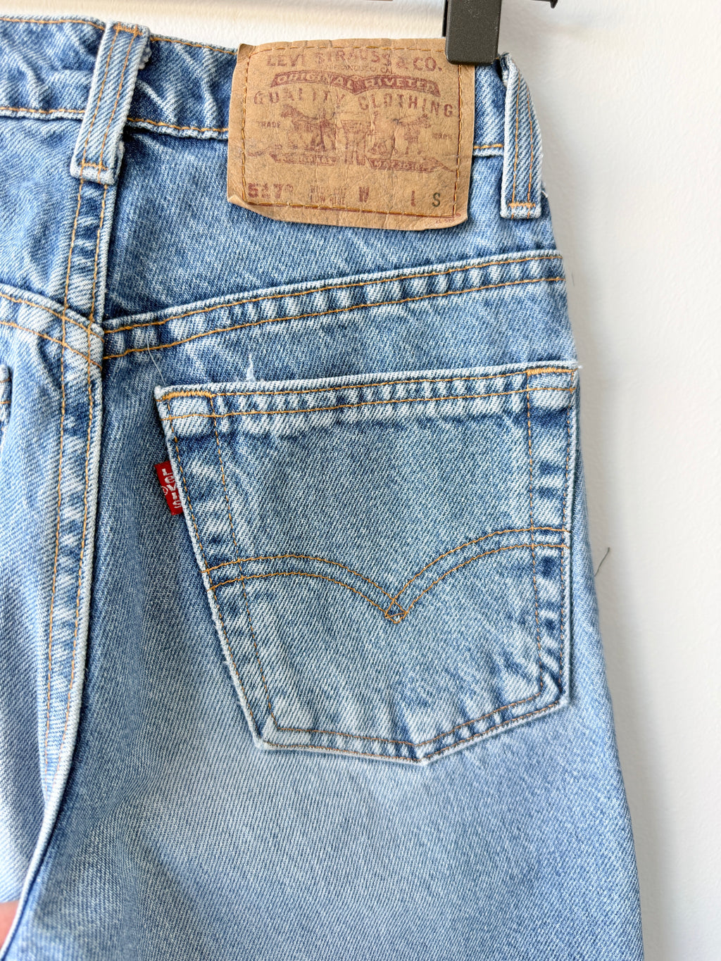 W21 L30 vintage Levis 517 21” measured waist medium blue Levi’s 517s USA 90s