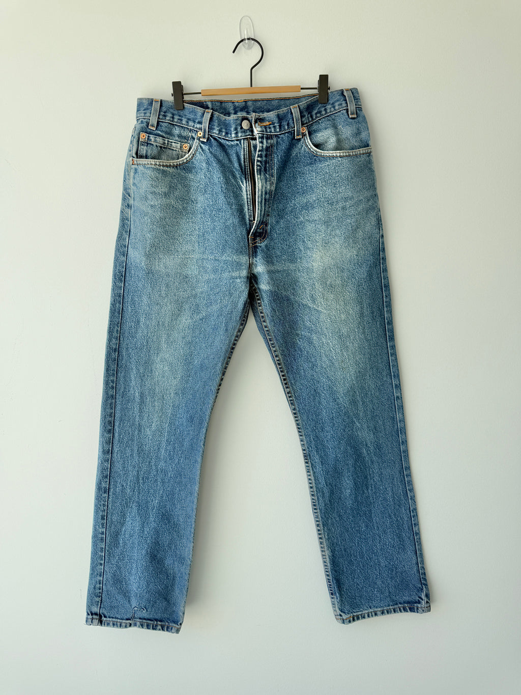 W34 L29 vintage Levis 505 32/34” measured waist dark faded USA 90s 505s